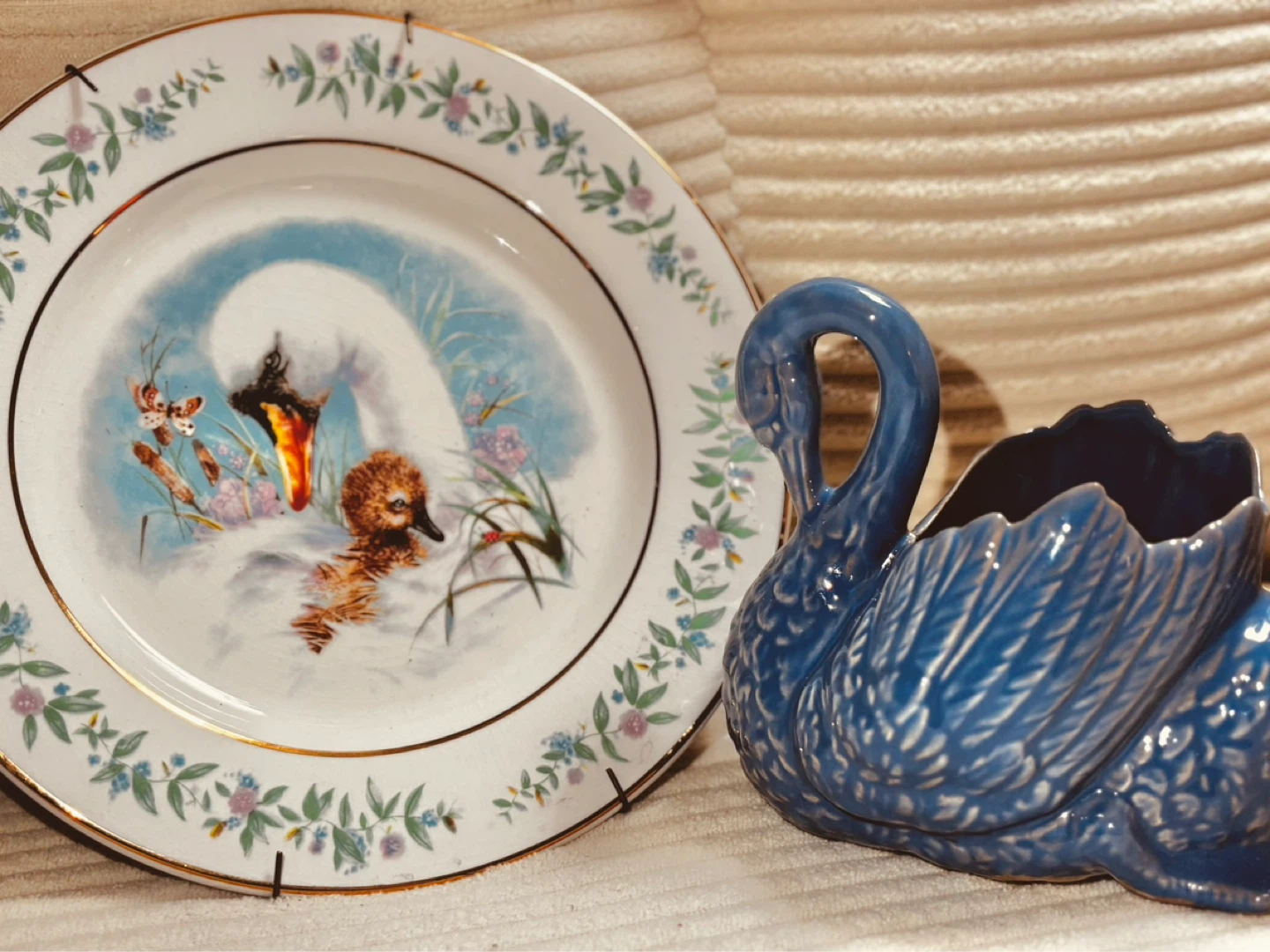 Vintage Swan Plate and Swan Planter - photo 2