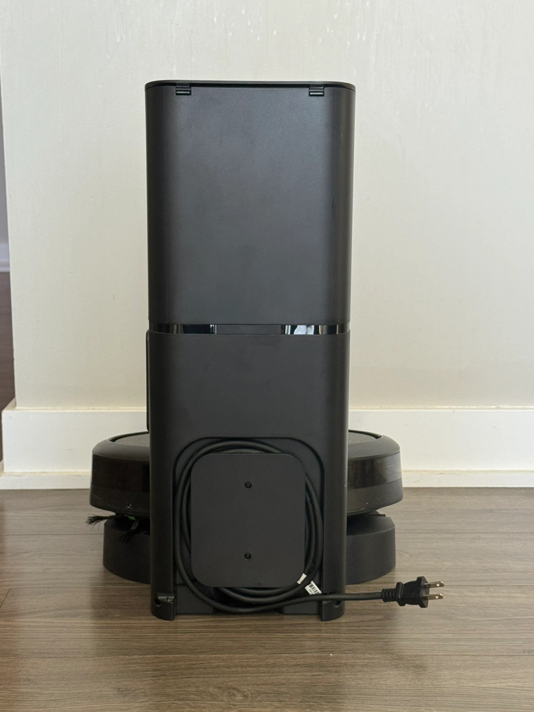 iRobot Roomba i3+ with Base - photo 3