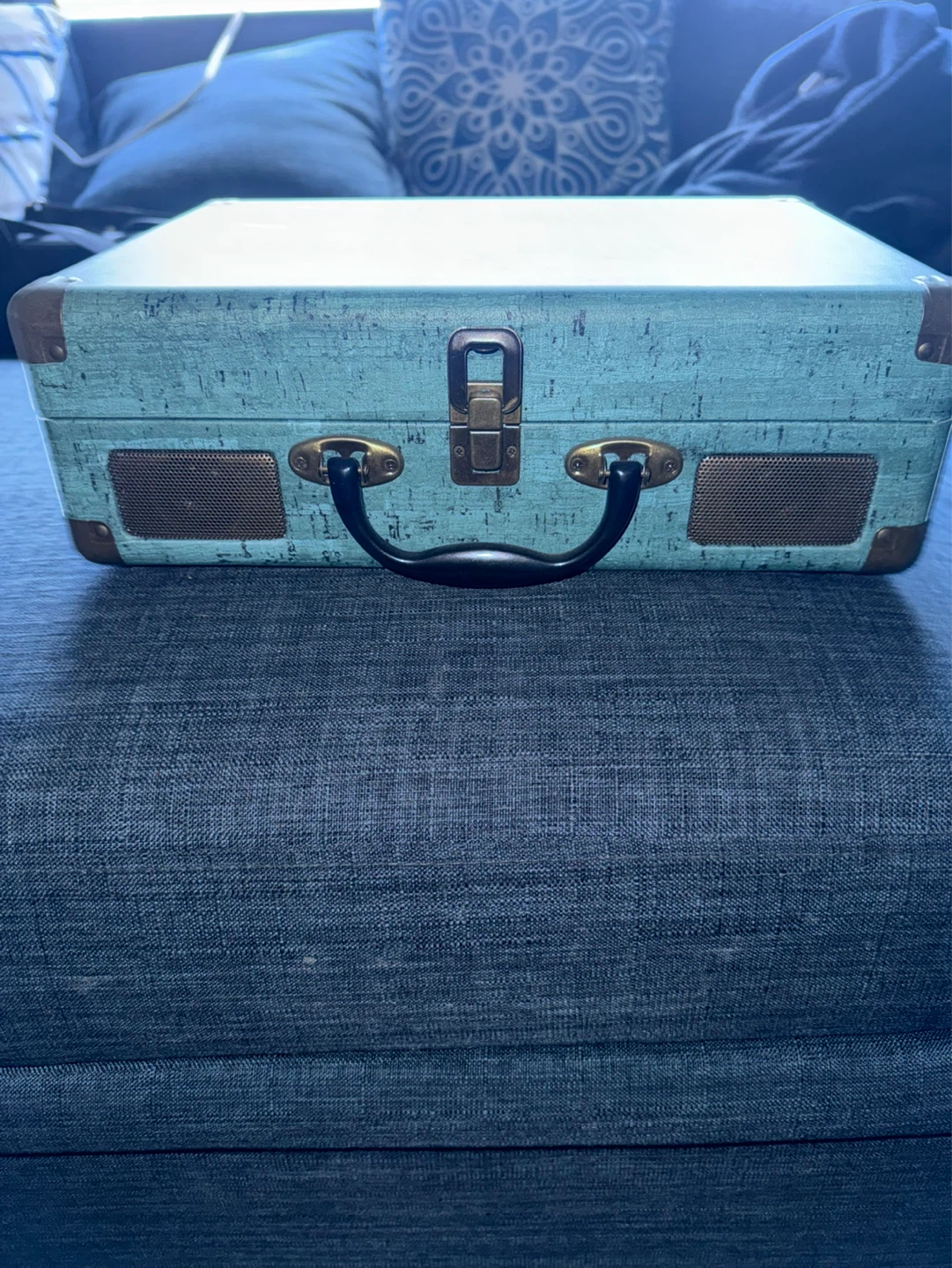 Teal Suitcase Record Player Turntable - photo 3