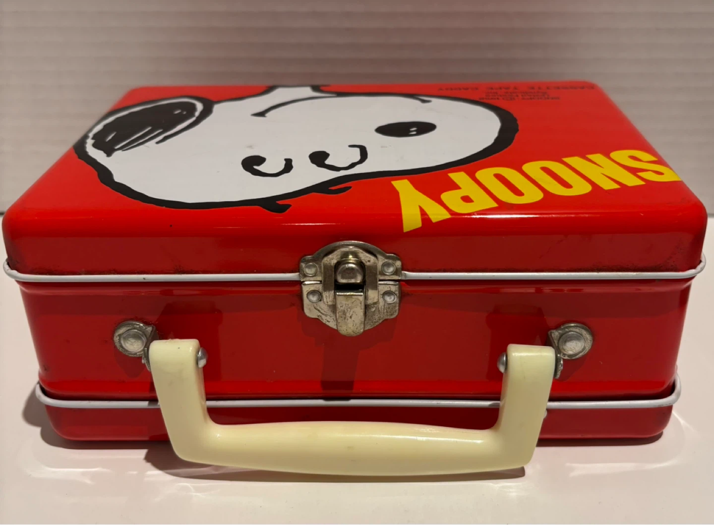 Vintage Snoopy Cassette Tape Caddy - photo 5
