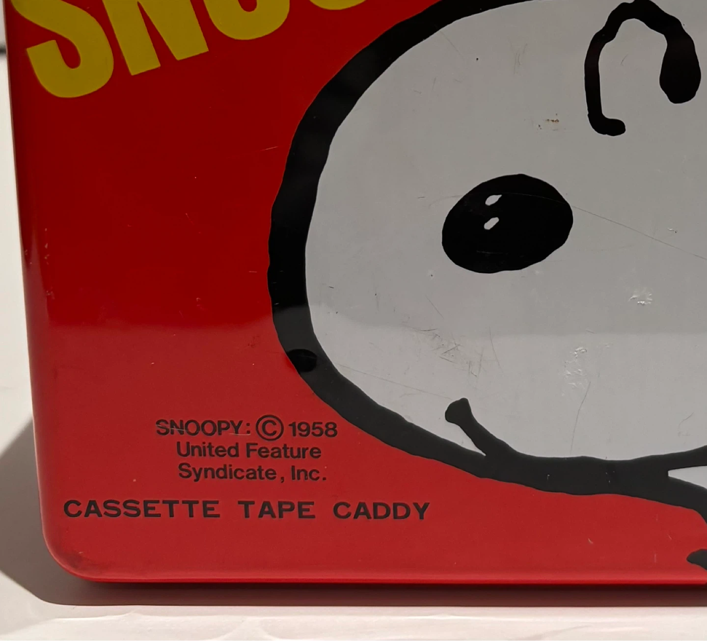 Vintage Snoopy Cassette Tape Caddy - photo 2