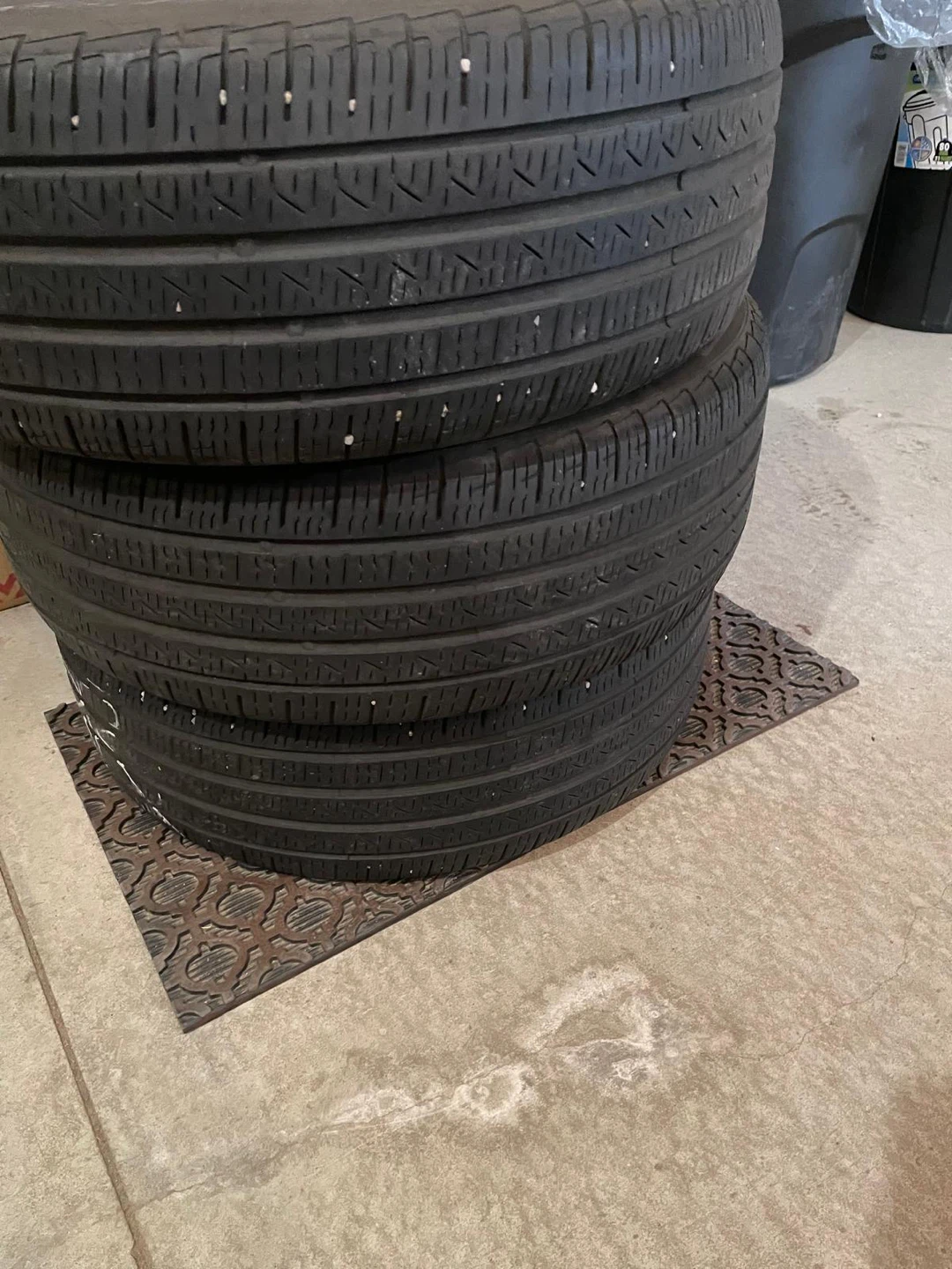 Pirelli 215/55R17 Tire-set of three tyres- all season - photo 4