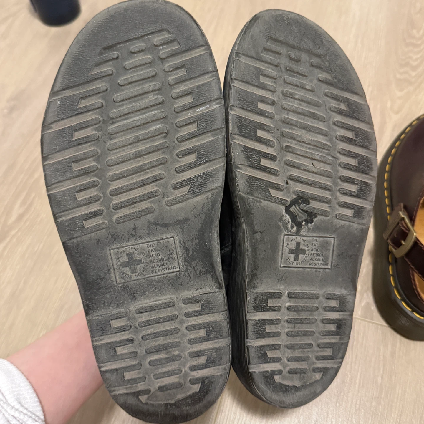 Dr. Martens Laketen Black and Charro Size US 7 - photo 3