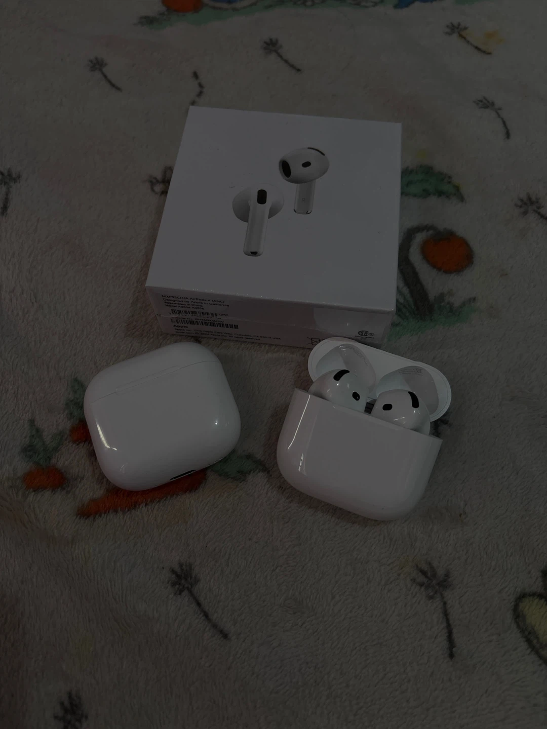 Apple AirPods Pro (3rd gen ) lmk 80$ ???? - photo 3