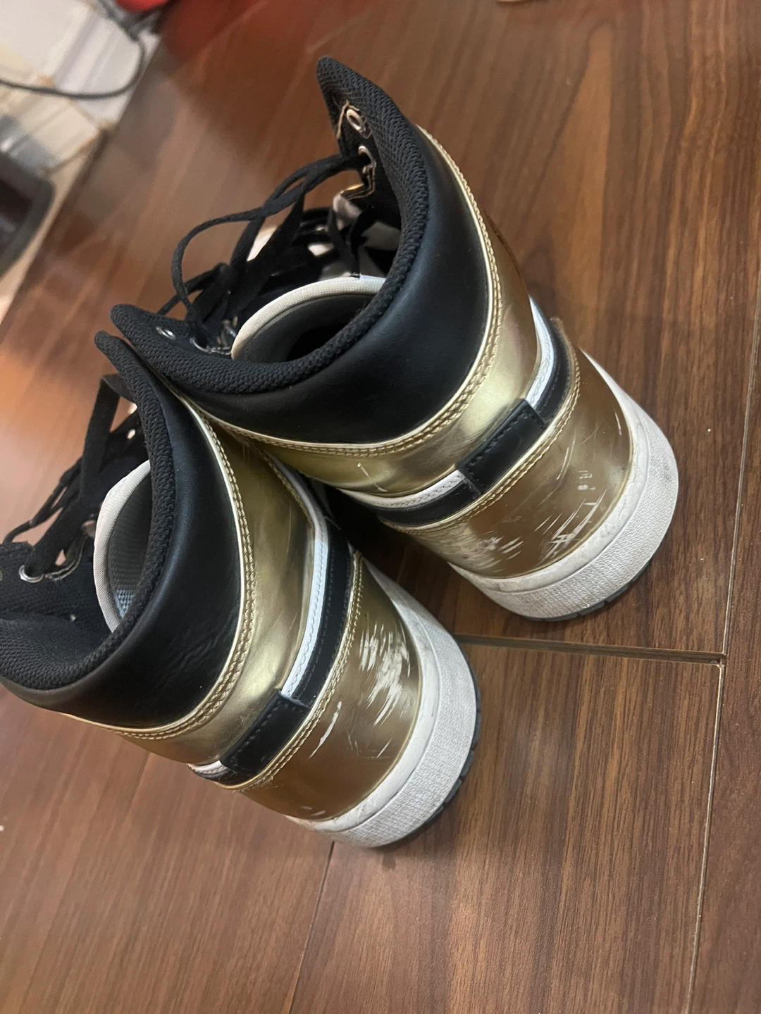 Air Jordan 1 Mid Gold & White Sneakers - photo 4