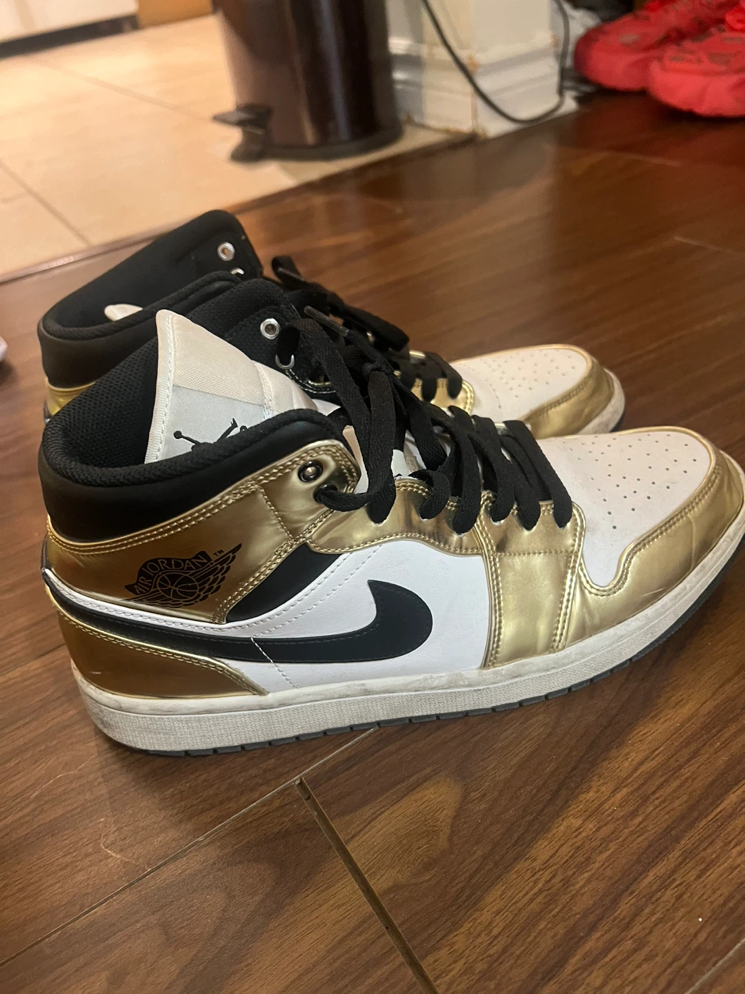 Air Jordan 1 Mid Gold & White Sneakers - photo 3