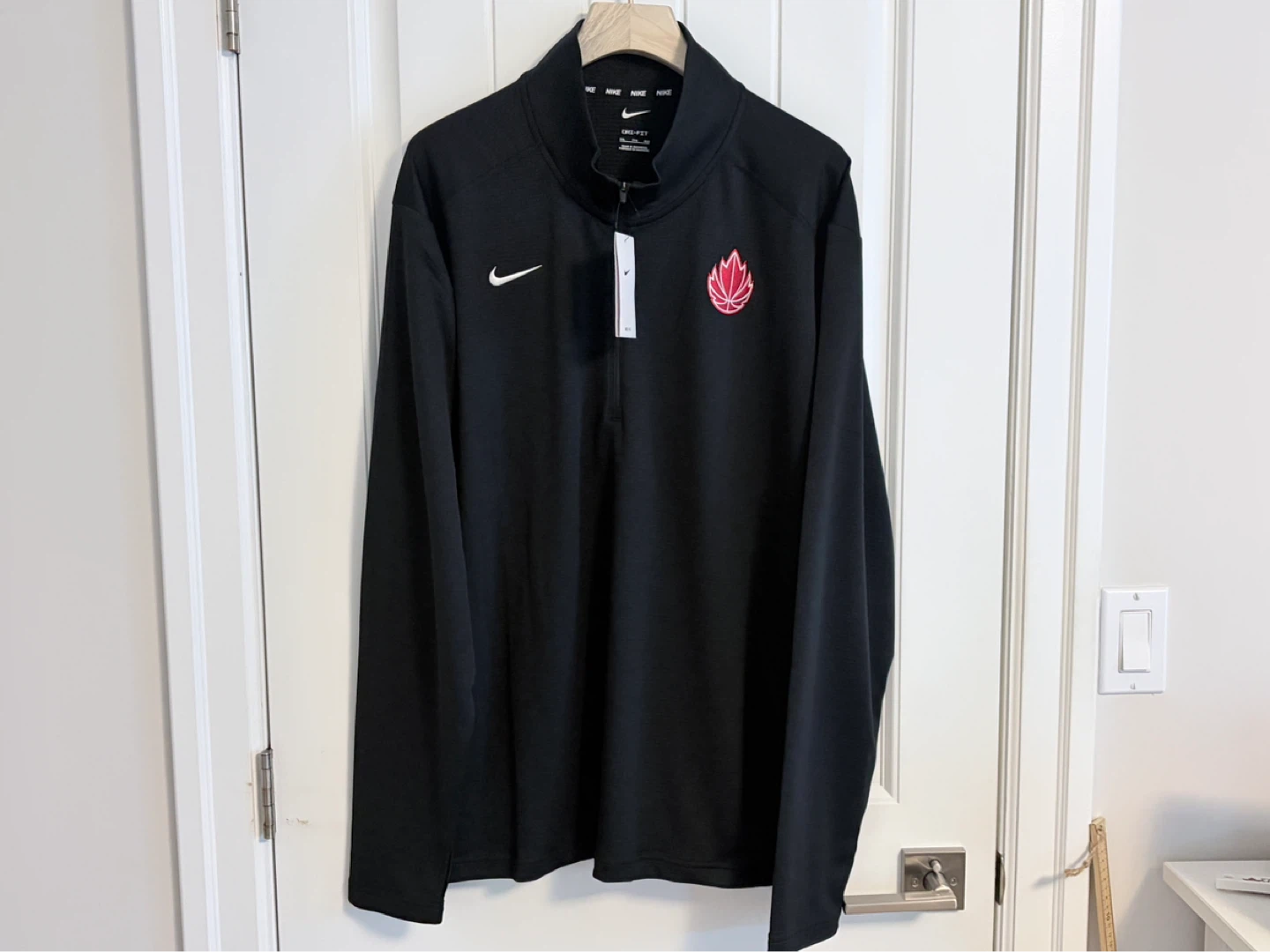 BNWT Canada Basketball Nike Performance 1/4 Zip Long Sleeve XXL