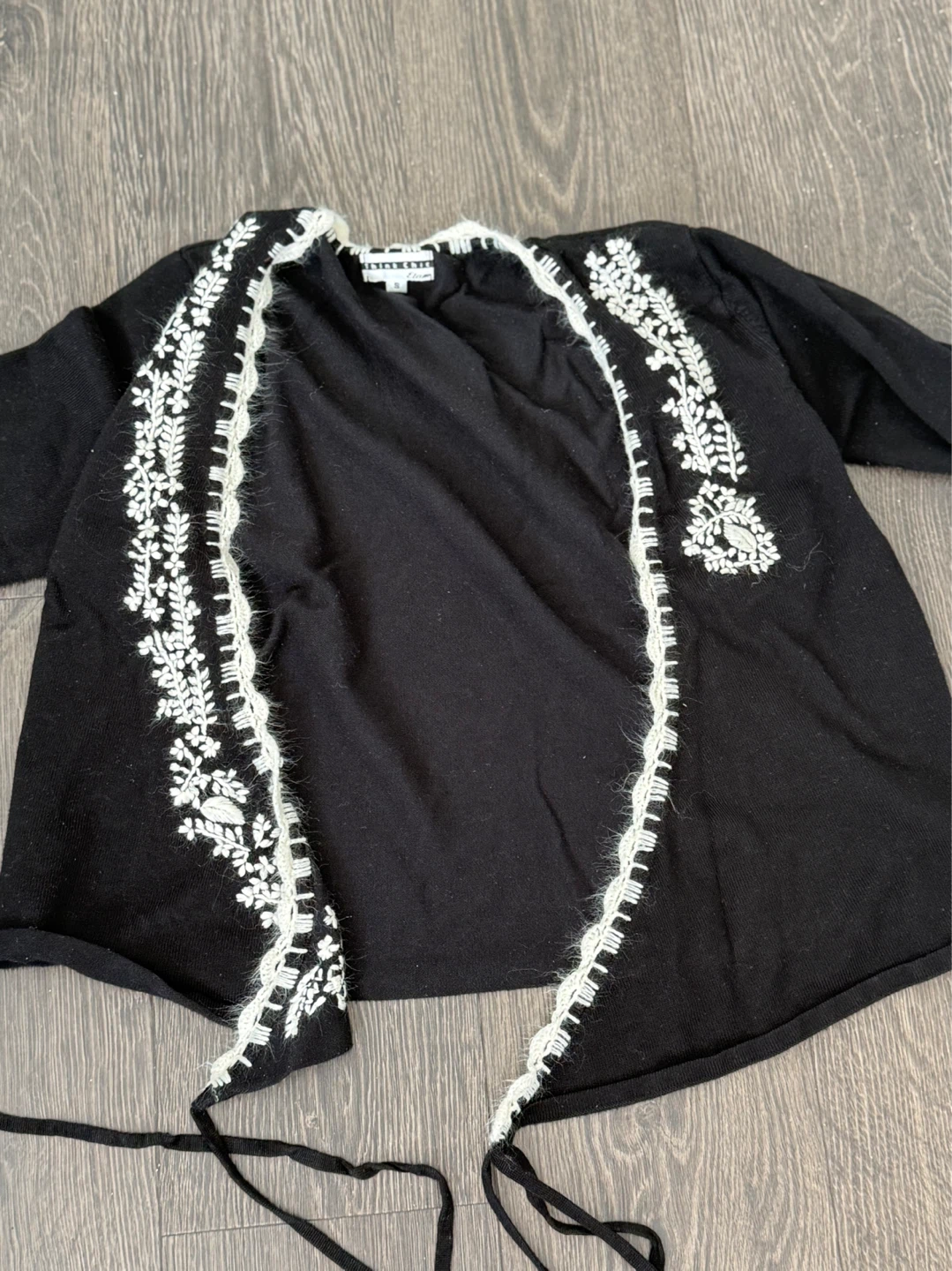 Chic Etam Black Embroidered Cardigan Size S - photo 5
