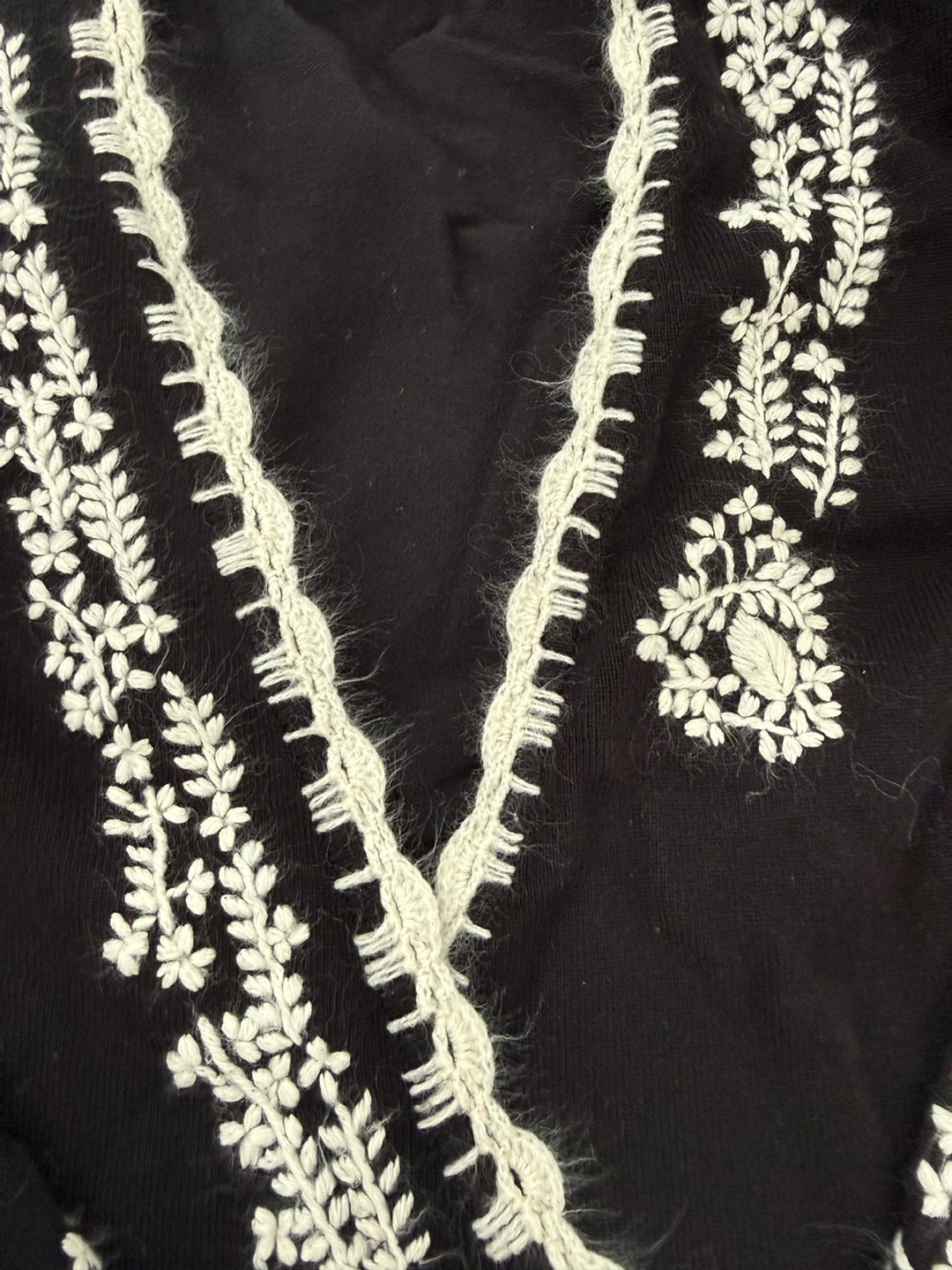 Chic Etam Black Embroidered Cardigan Size S - photo 2