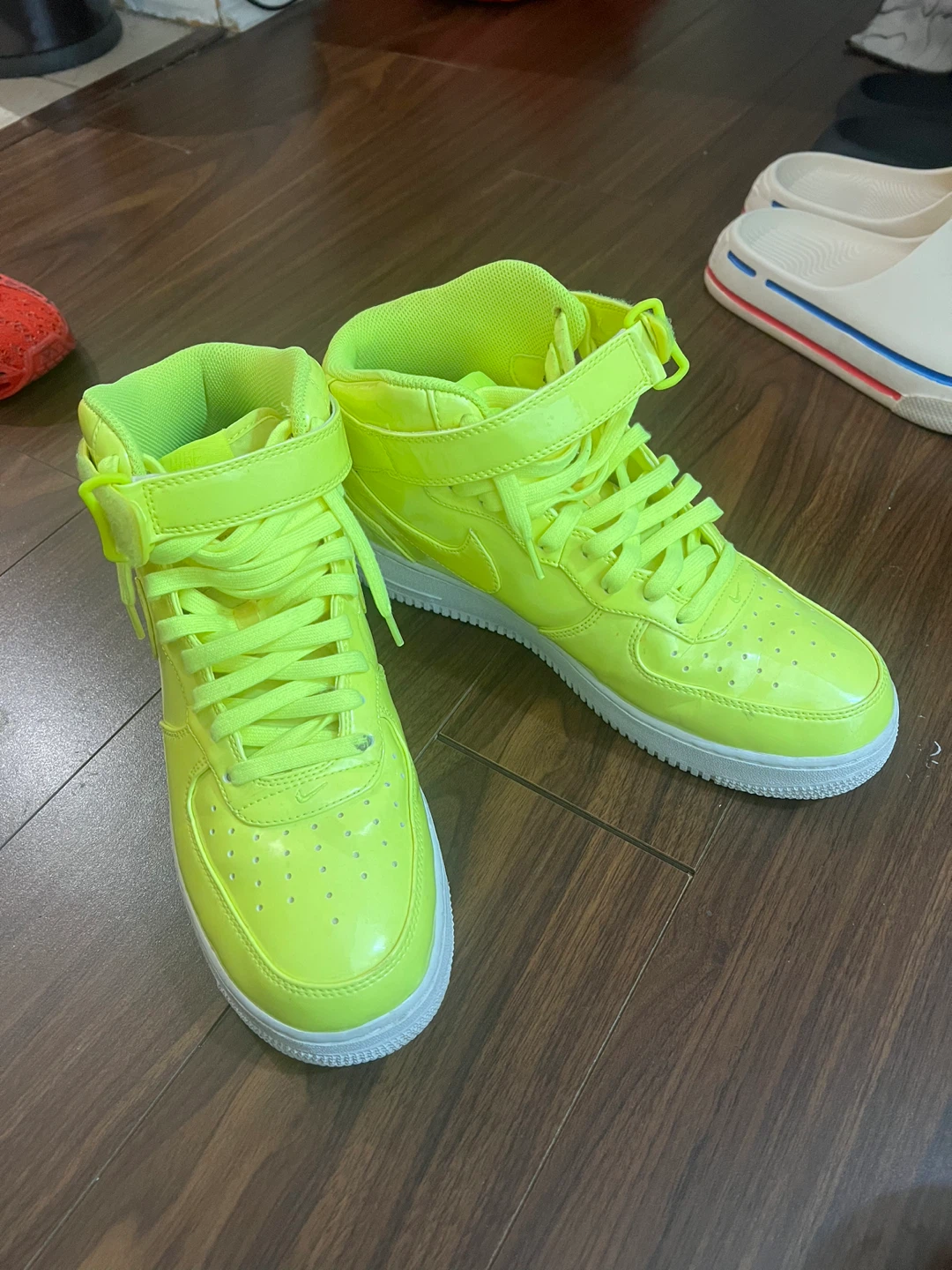 Nike Air Force 1 High Neon Yellow Sneakers