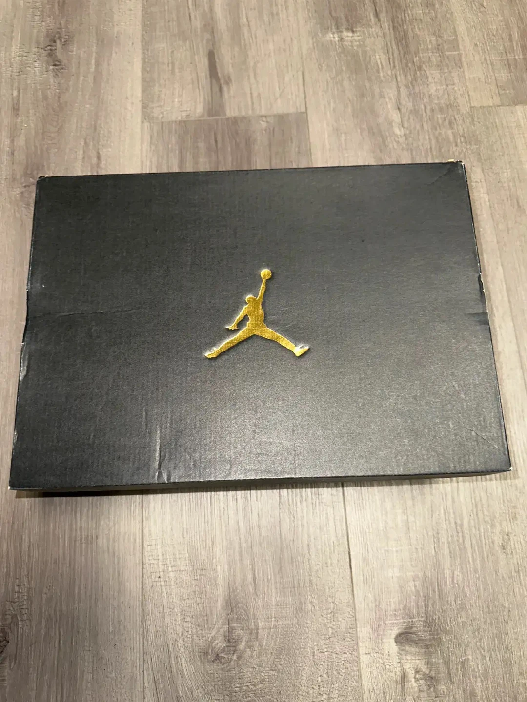 Men’s Nike Jordan Red - Size 8 - photo 4
