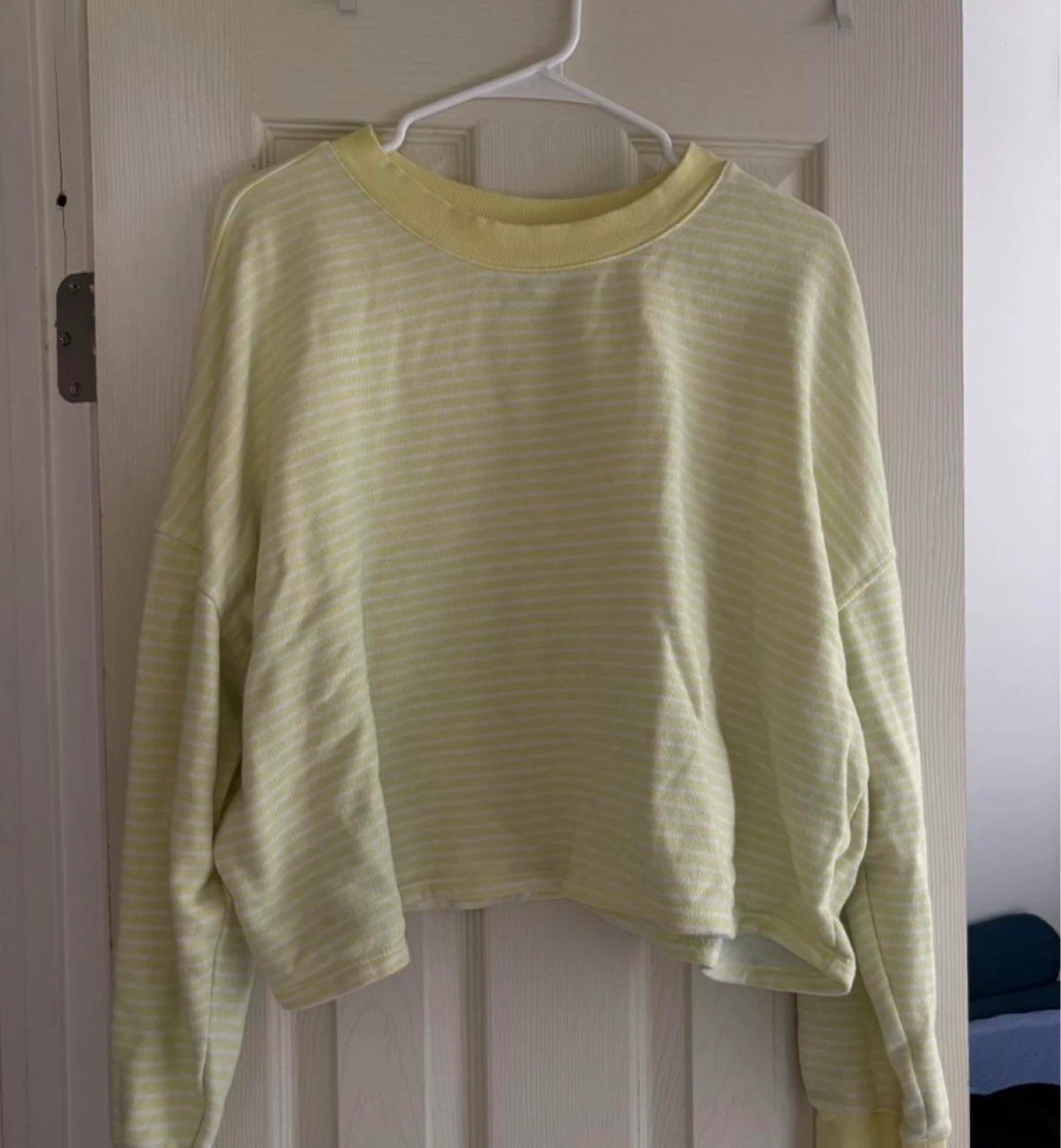 Target Wild Fable sweatshirt. Size XL
