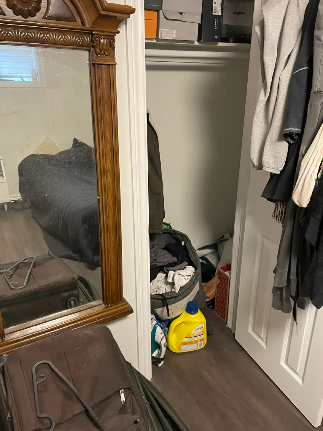 Basement room for rent - photo 2