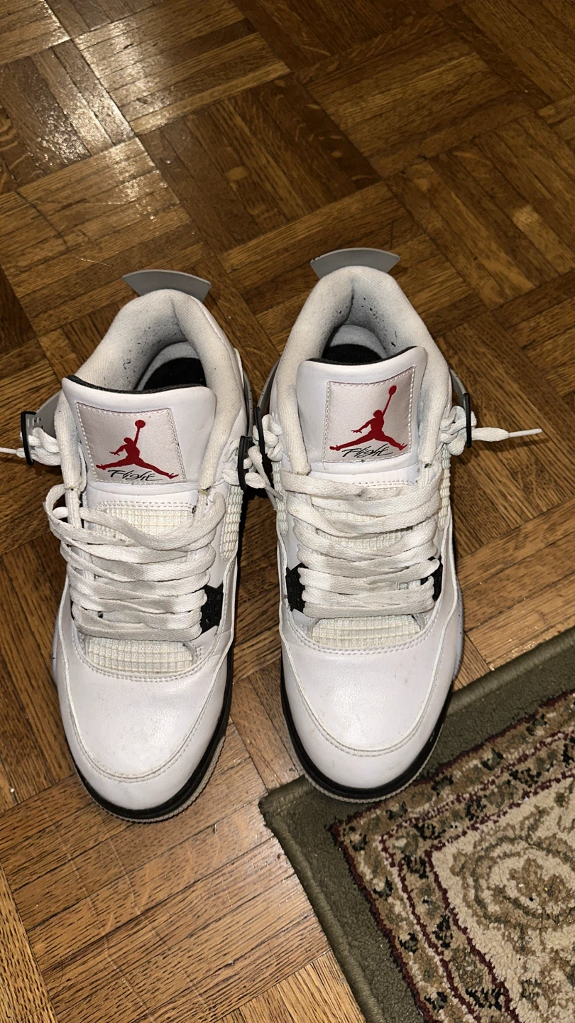 Jordan 4 White Cement