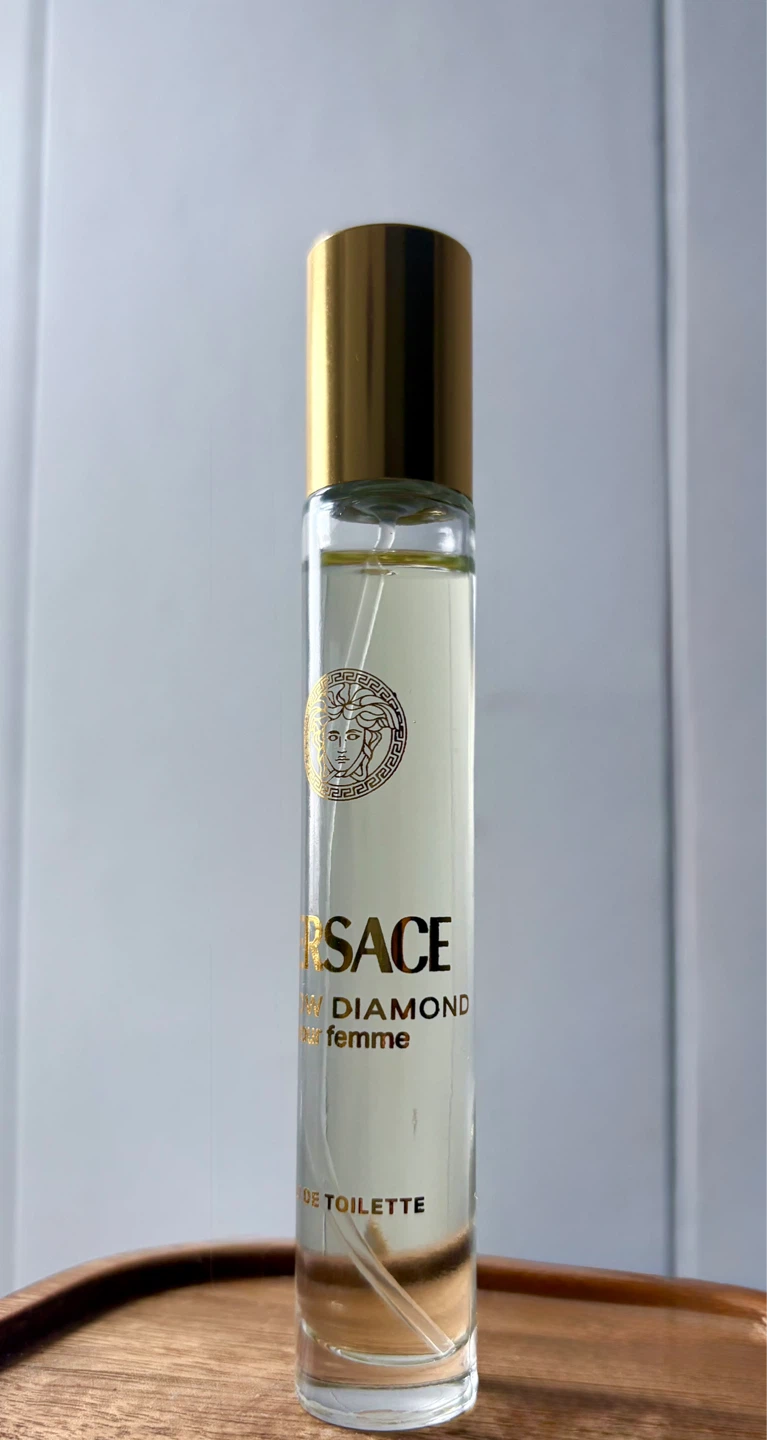 Versace Yellow Diamond Edt 10 ml ‼️final sale ‼️ - photo 3