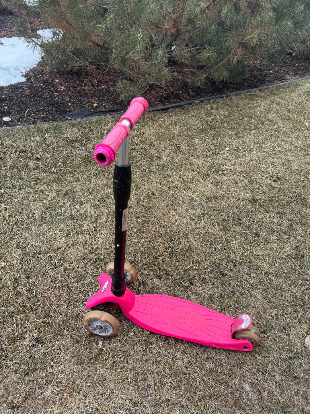 Pink 3-Wheel Scooter - photo 2