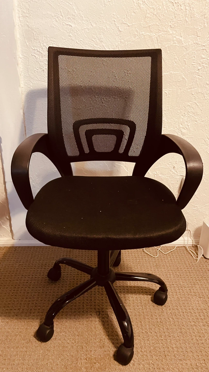 Black Mesh Office Chair