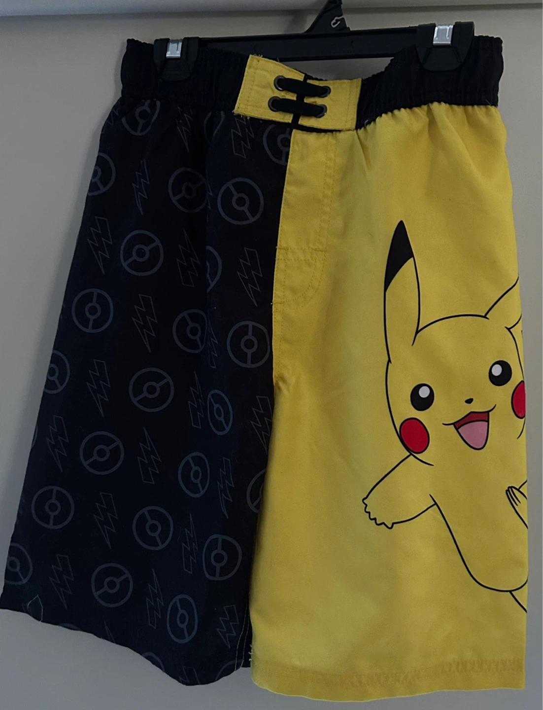 Pokemon Pikachu Swim Shorts L/G (10-12)