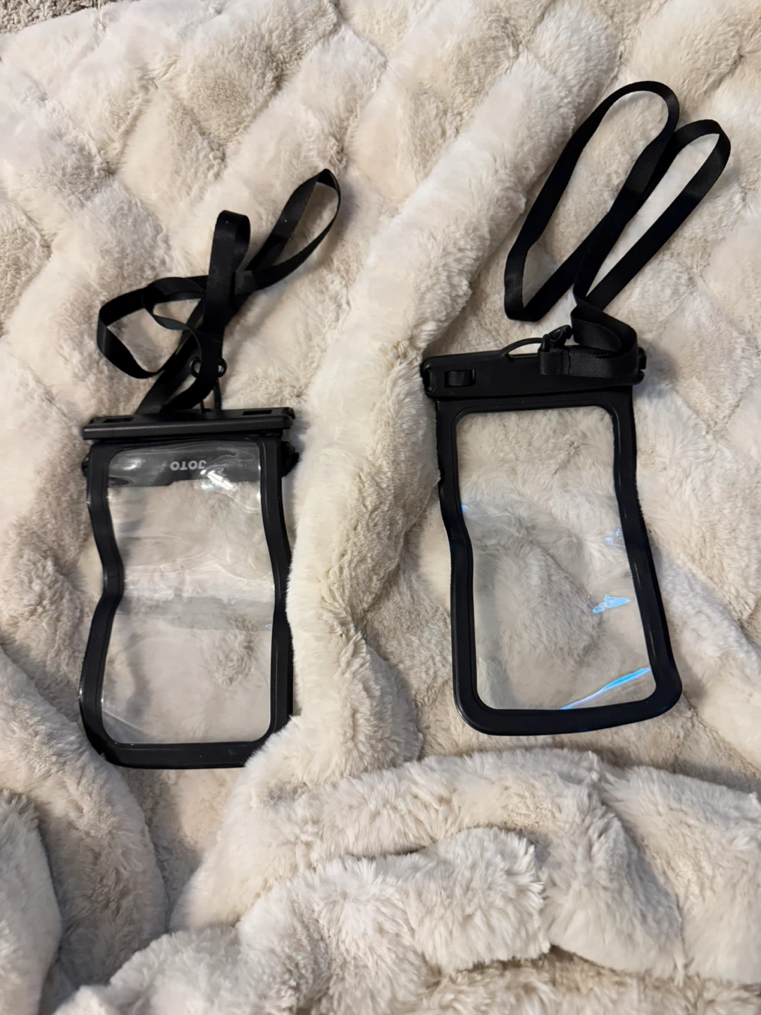 JOTO Waterproof Phone Pouches (2-Pack)