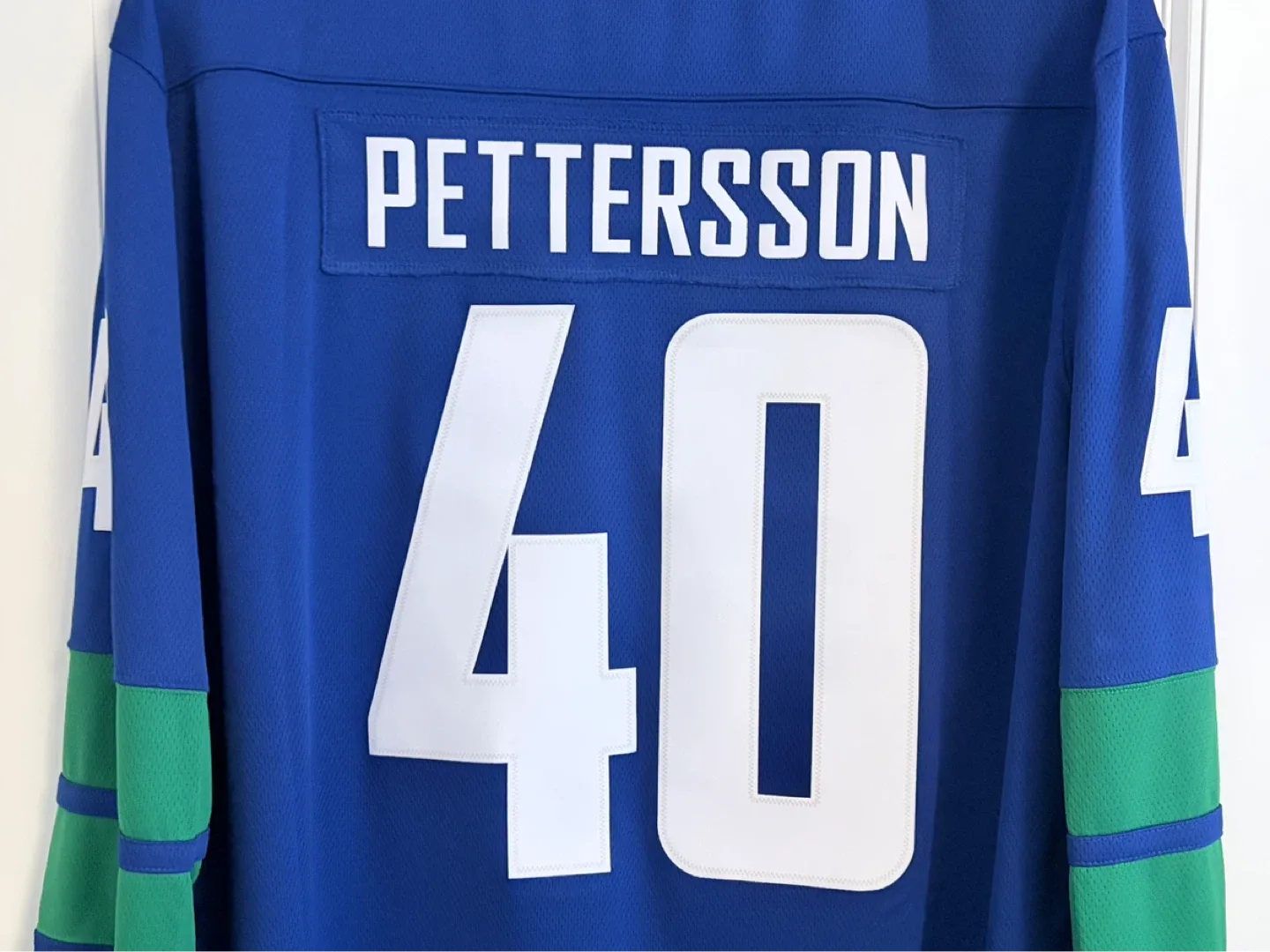 BNWT Authentic Fanatics Canucks Pettersson Womens Jersey 3XL - photo 5