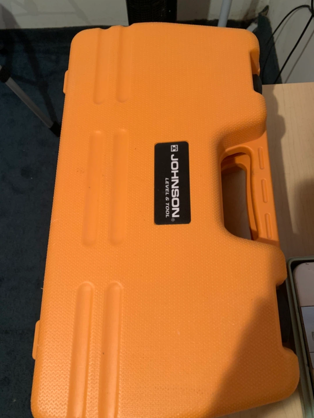 Johnson Hot Shot Self-Adjusting Laser Level - photo 4