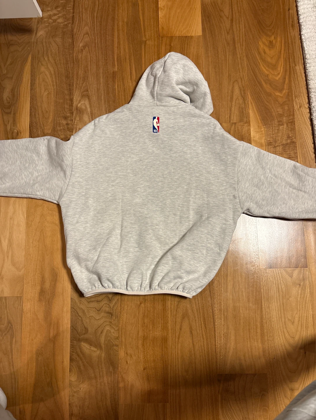 Authentic NBA essentials hoodie - photo 4