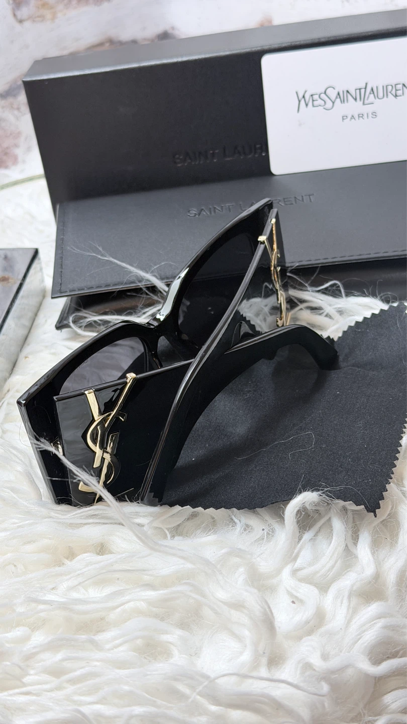 Yves Saint Laurent Black YSL Sunglasses - photo 3