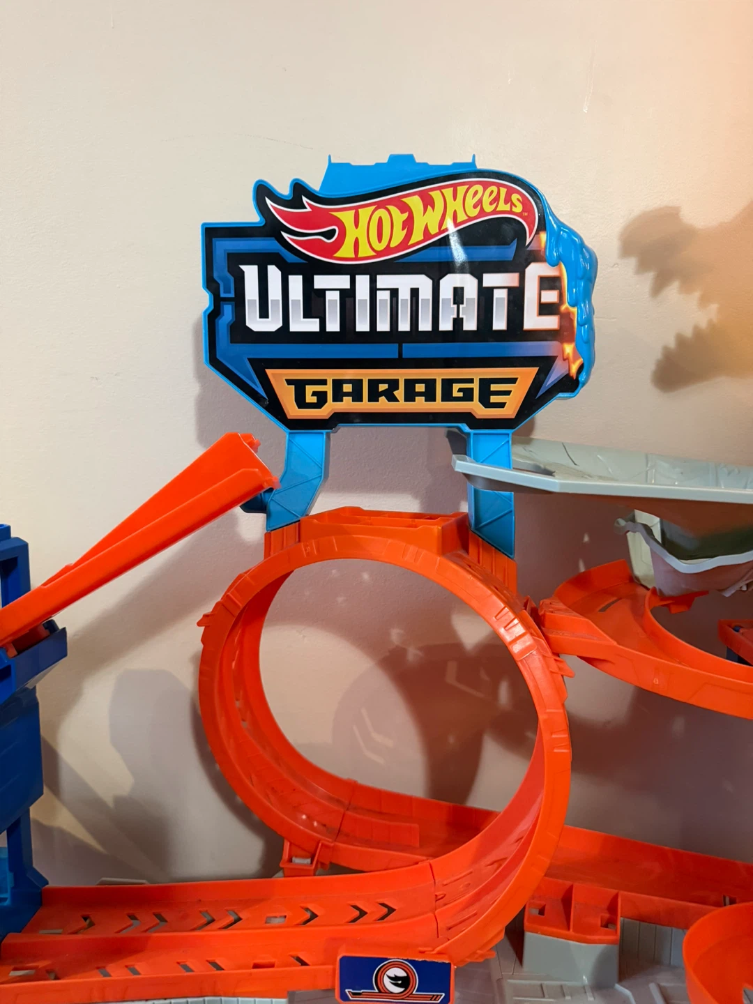 Hot Wheels Ultimate Garage Playset - photo 5
