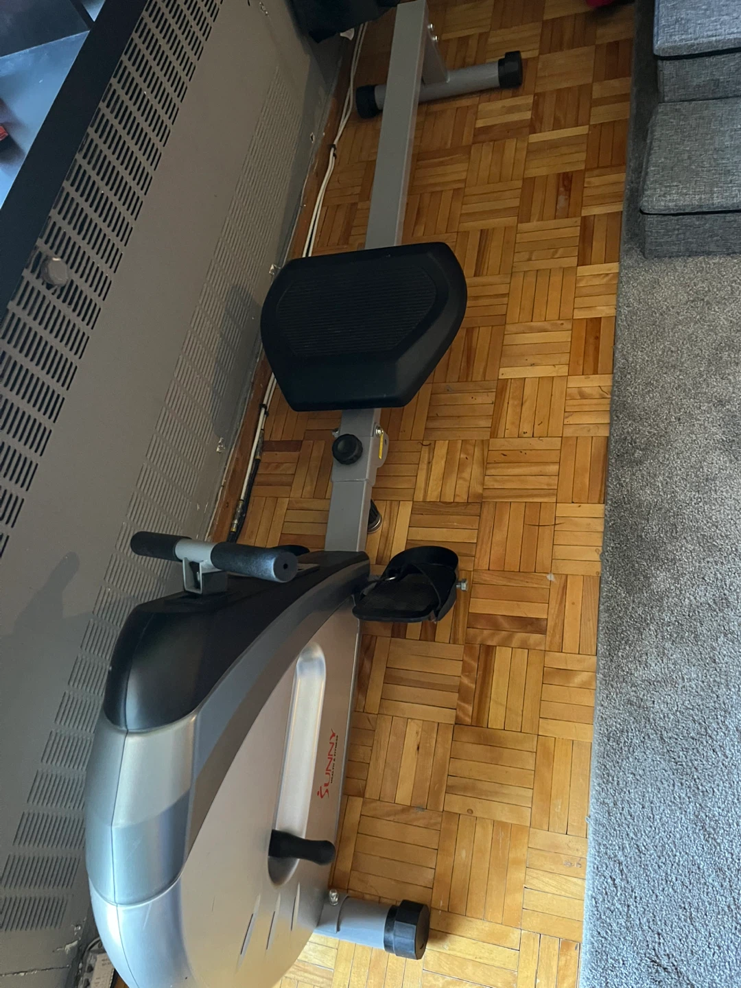 Sunny rowing machine