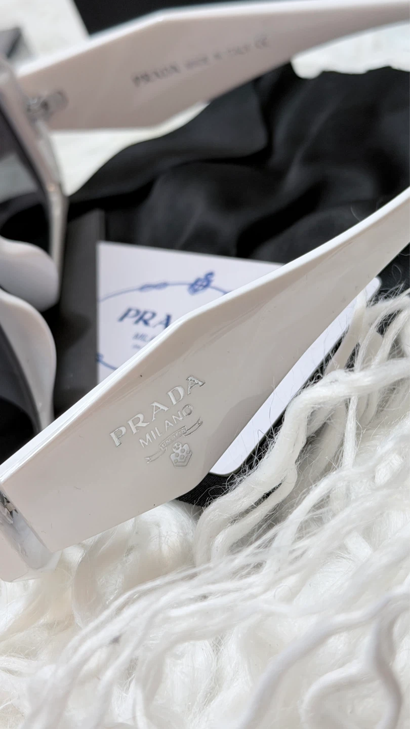 Prada Sunglasses - White - photo 3
