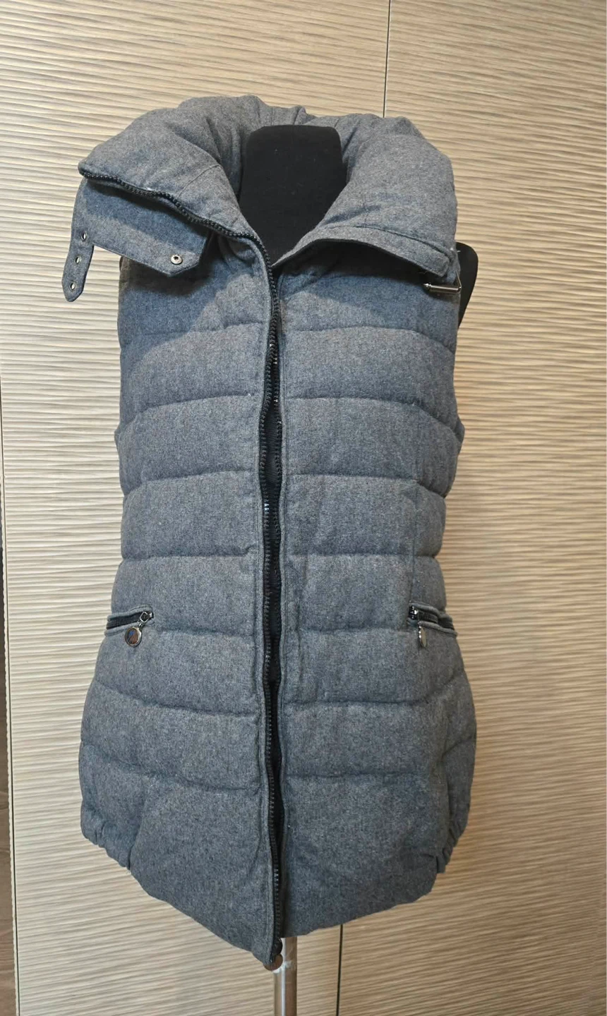 Moncler Puffer Vest - photo 2