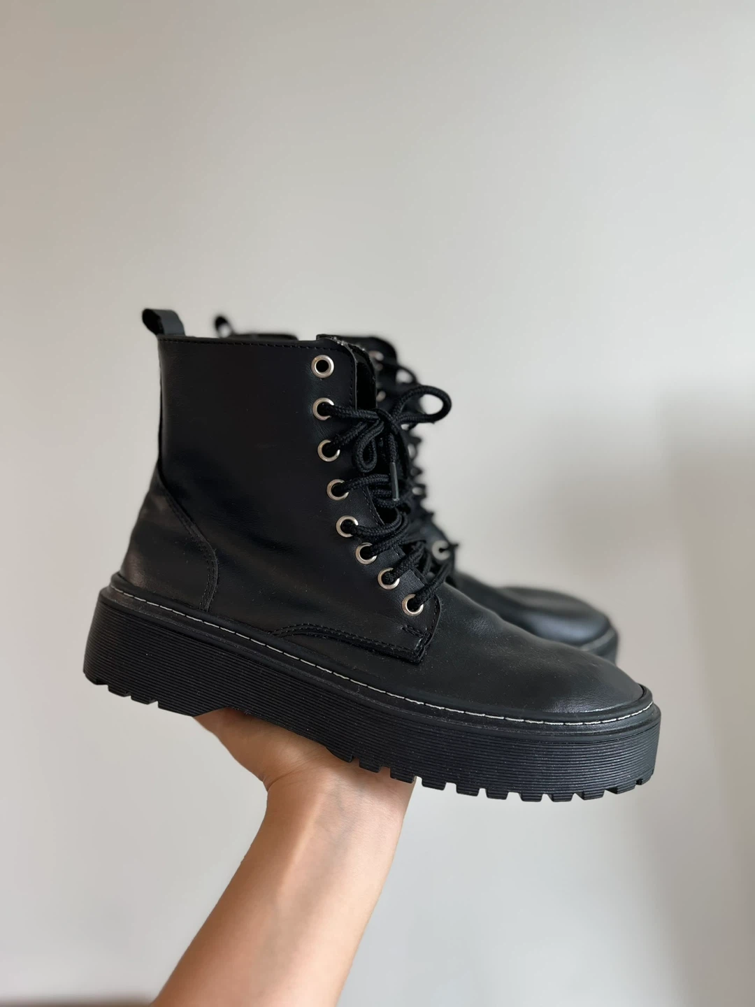 Ankle boots shoes