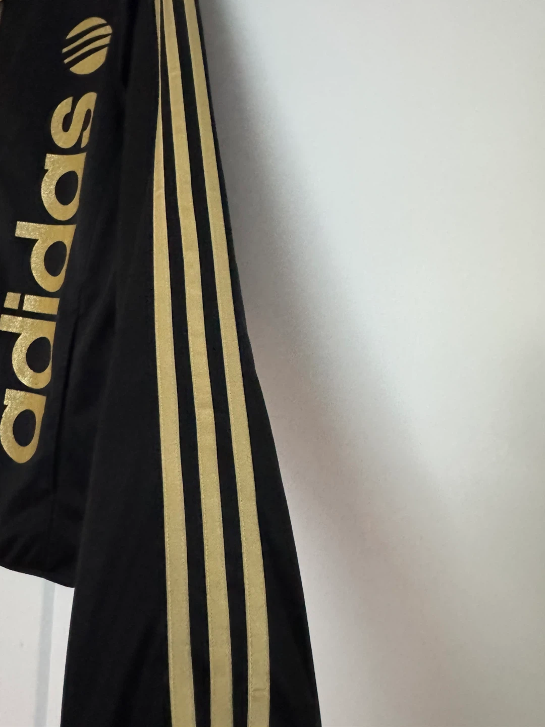 Adidas Track Jacket Black Gold - photo 3