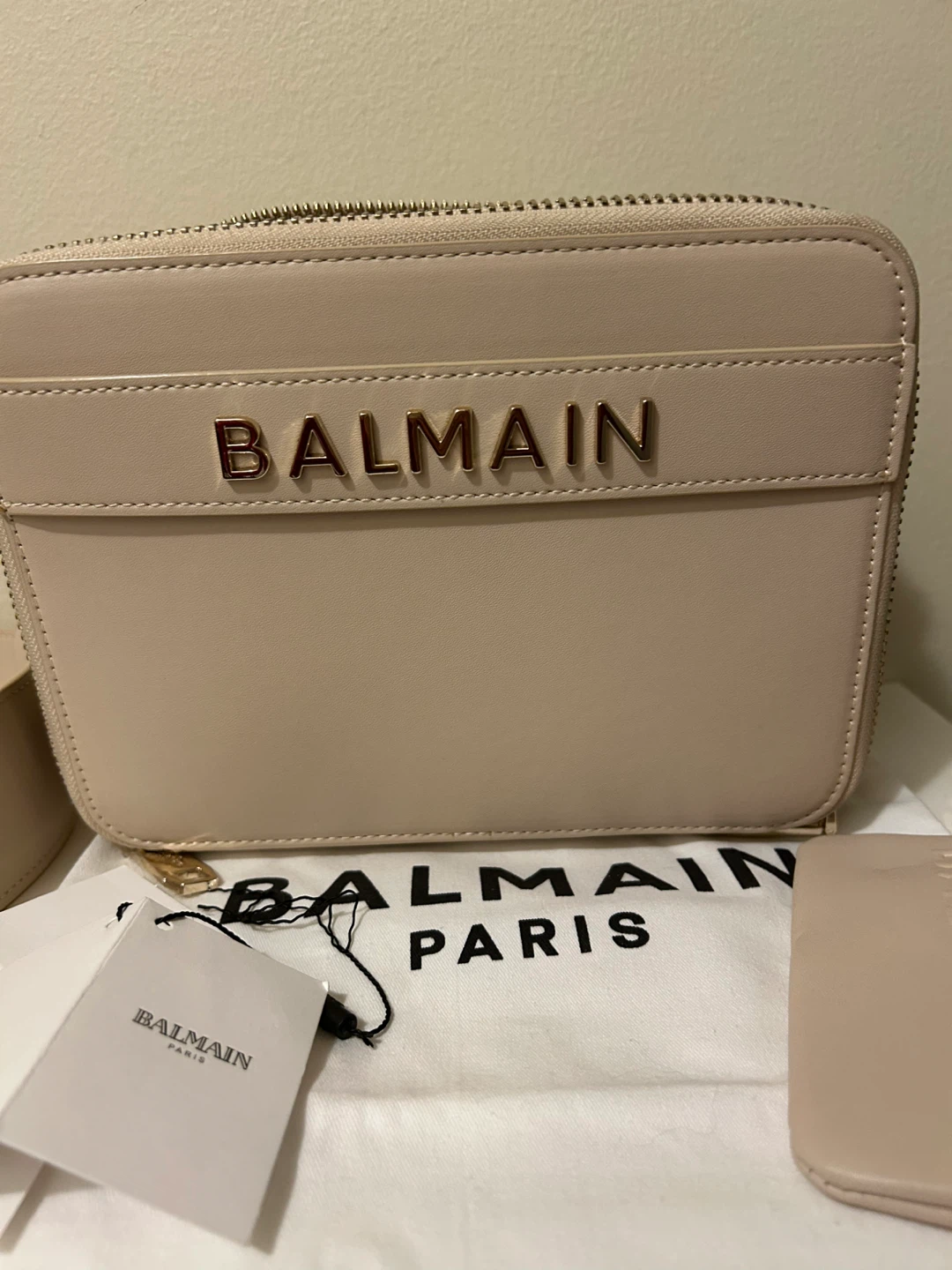 Balmain Paris Beige Leather Crossbody Bag with Pouch - photo 3