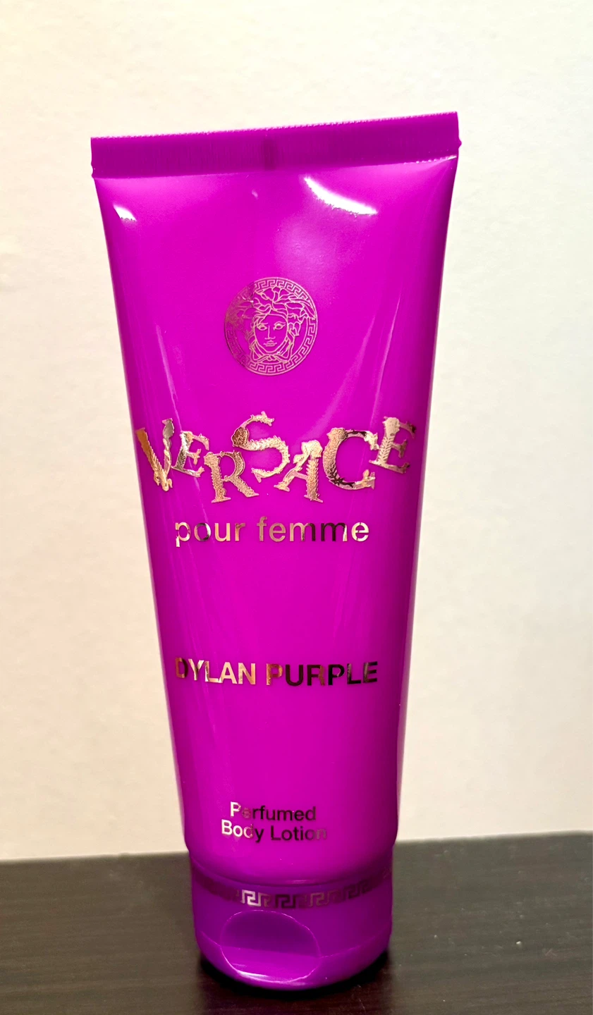 Versace Dylan Purple Perfumed Body Lotion 100ml