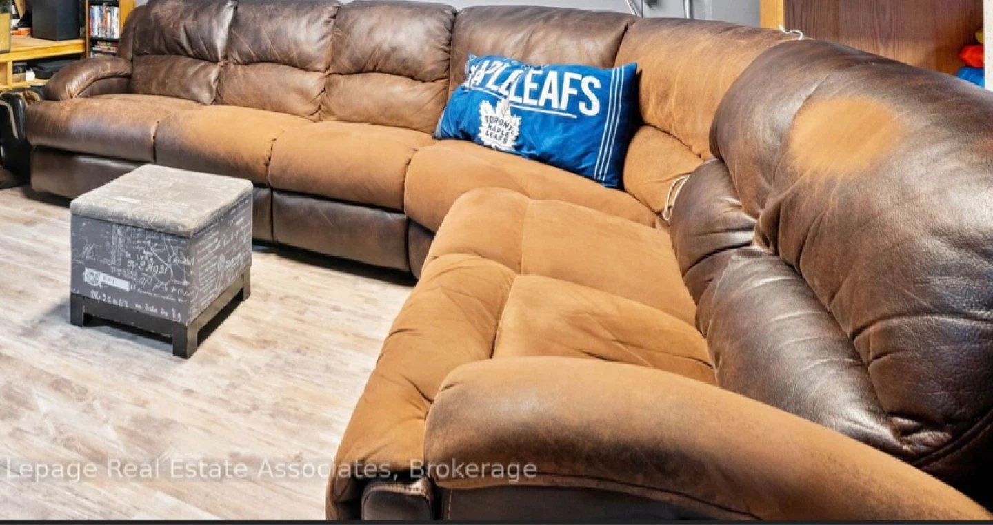 Brown sectional 2recliners - photo 3