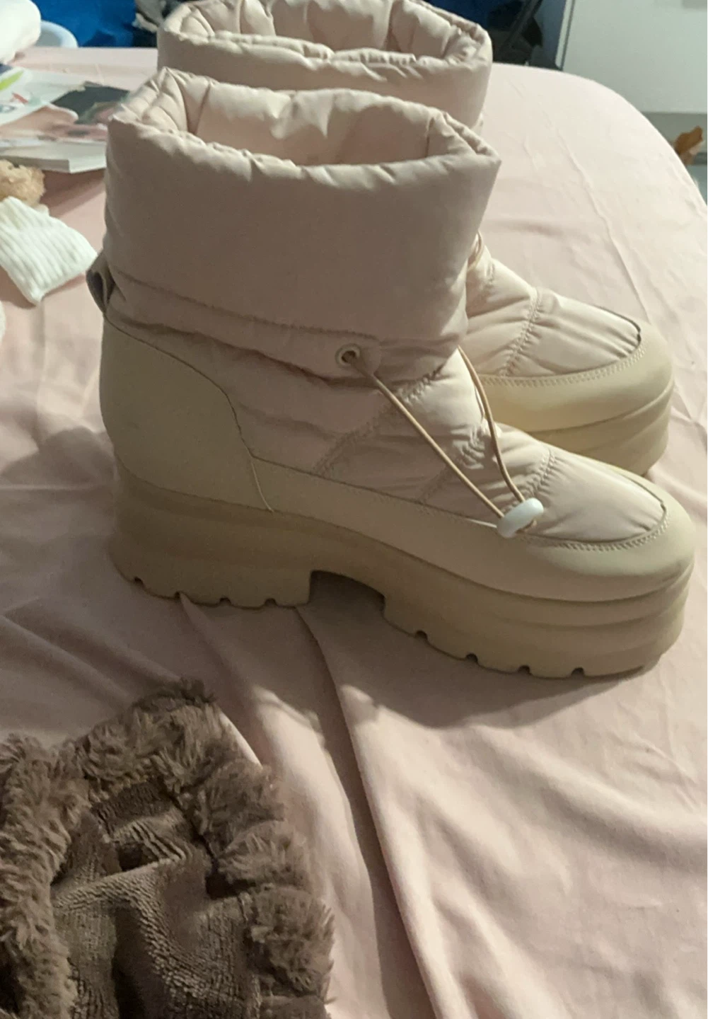 Women's Pink Puffer Platform Boots - photo 2