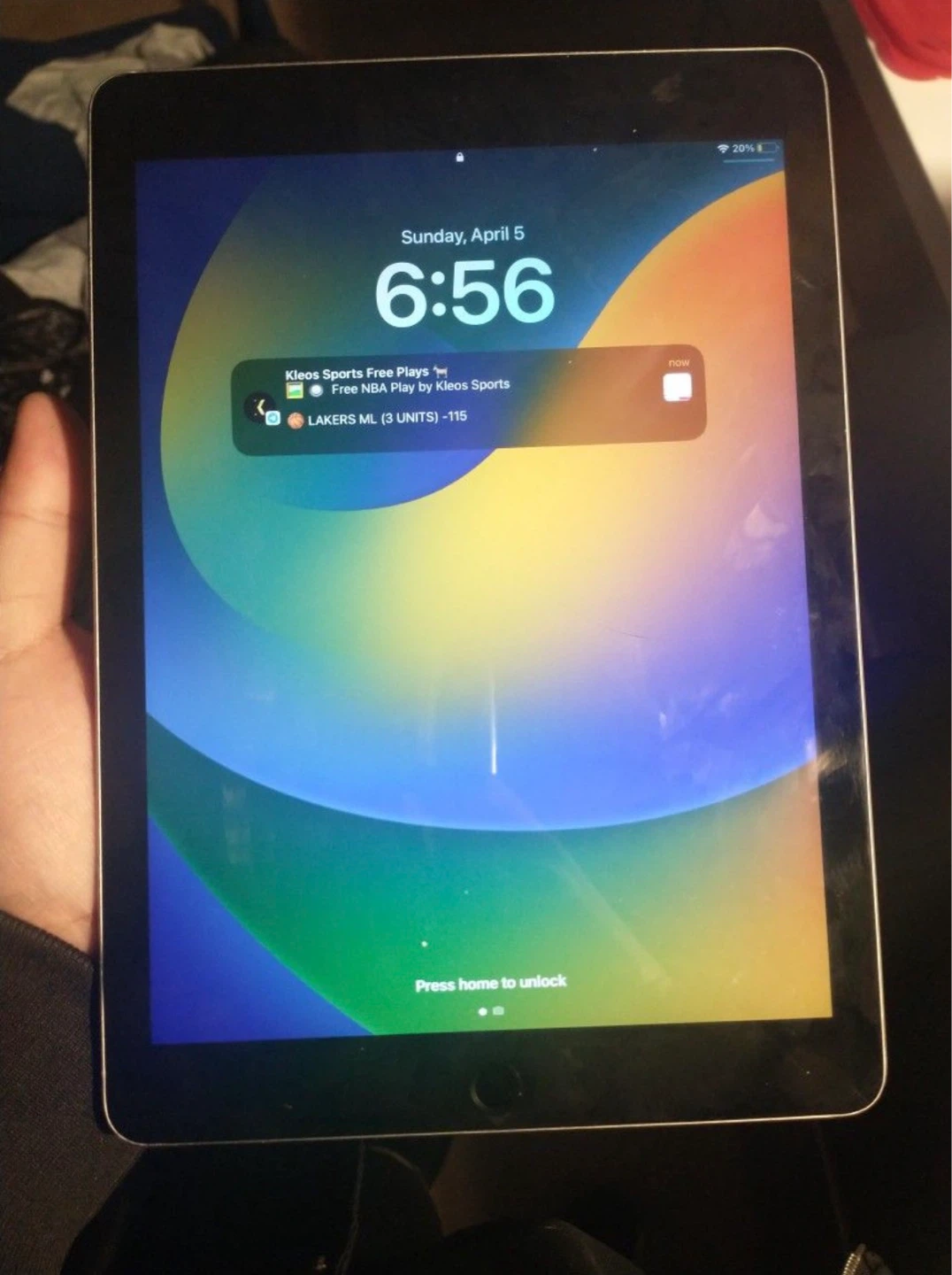 Apple iPad Tablet - photo 2