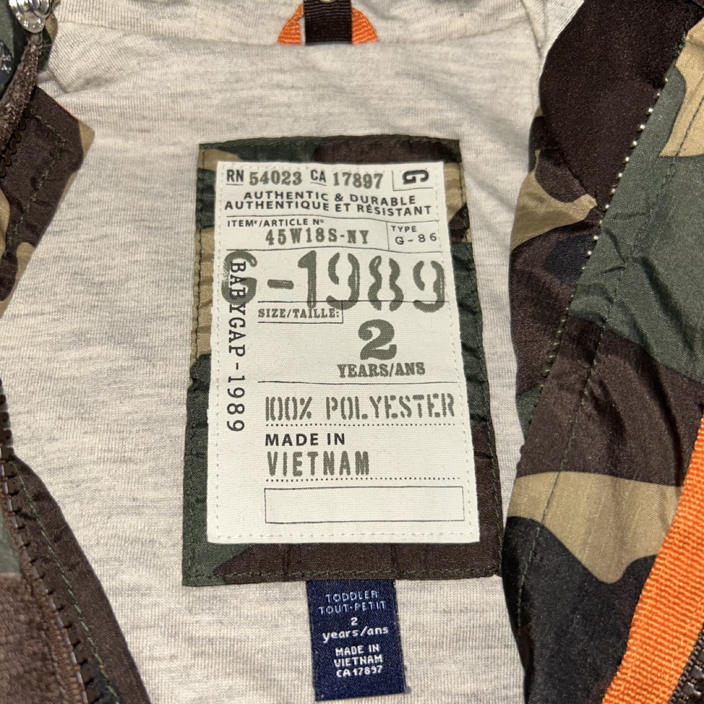 Baby Gap Camo Hooded Jacket - Size 2 - photo 5