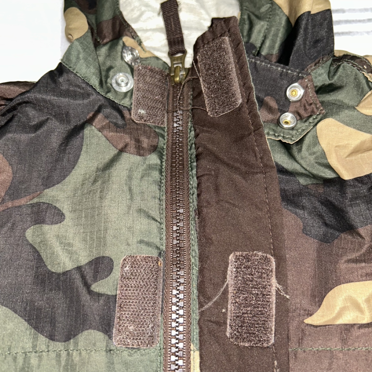 Baby Gap Camo Hooded Jacket - Size 2 - photo 3