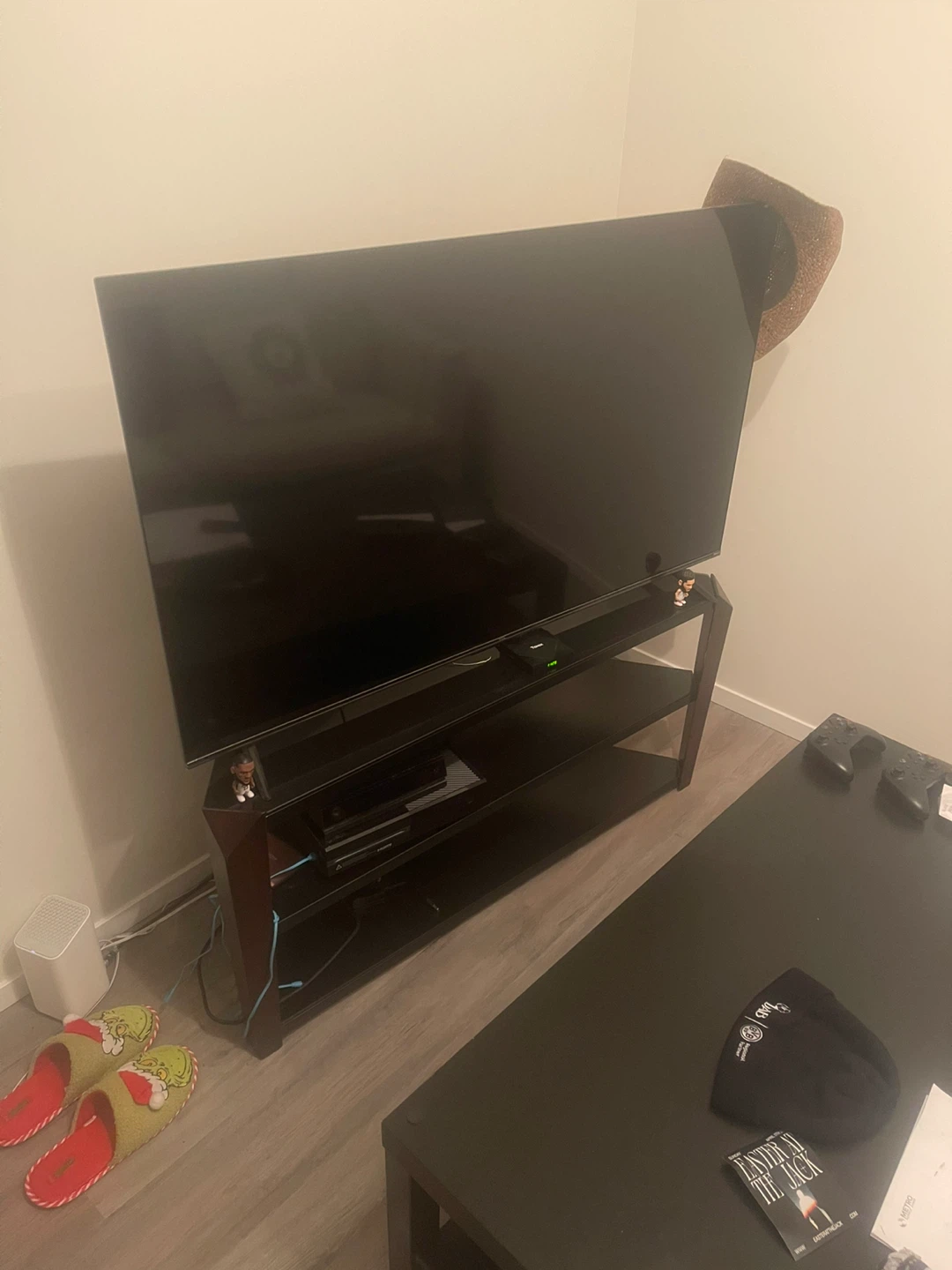 TCL Roku TV - photo 3
