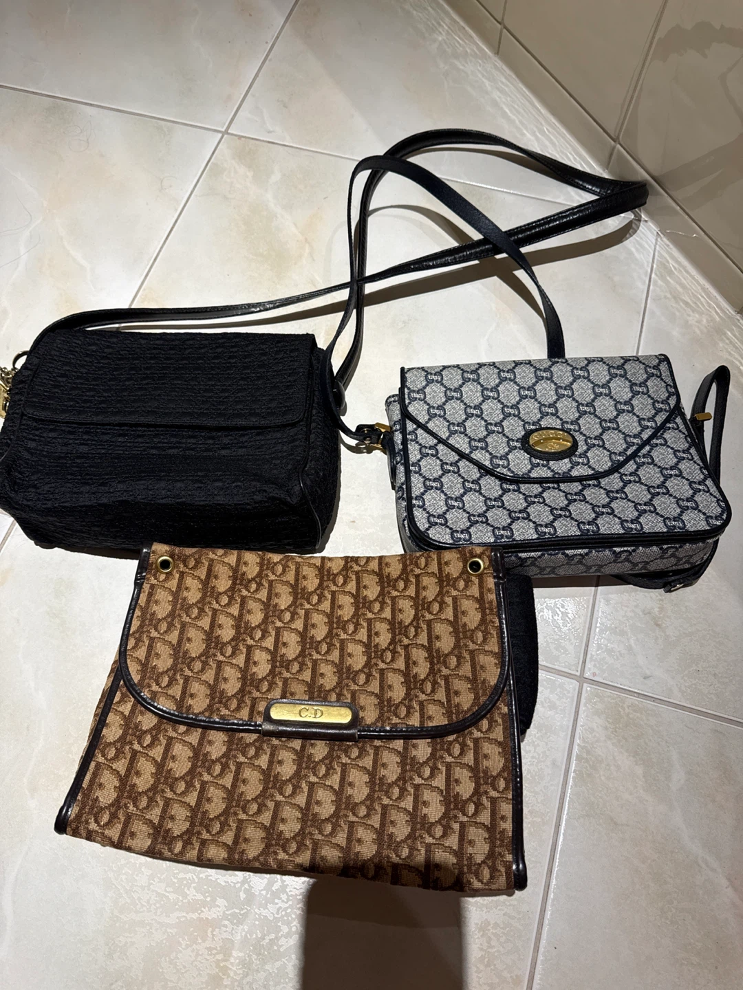 Bag purge sale - photo 2
