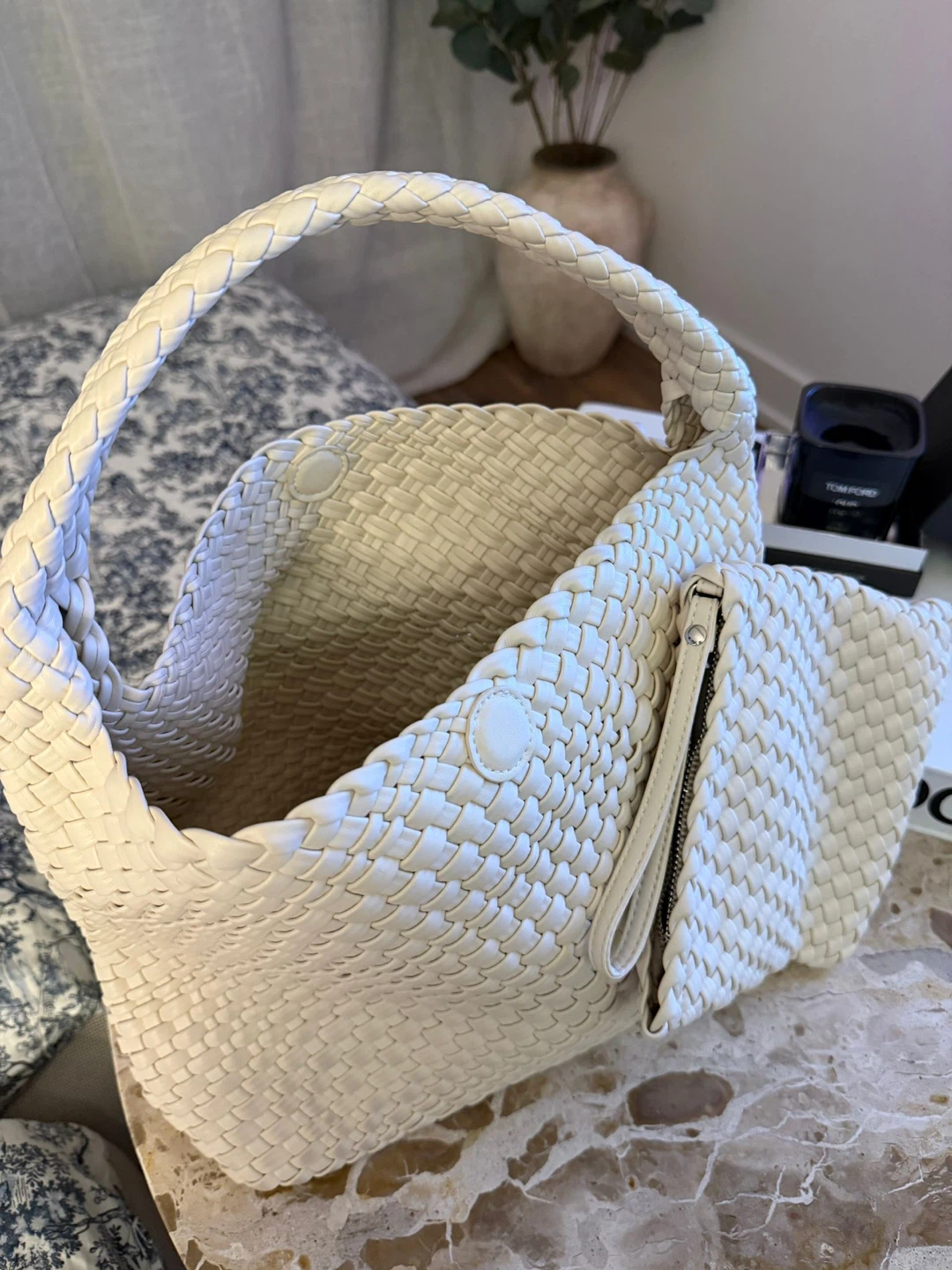 Vegan Leather Woven Handbag with Matching Pouch - photo 4