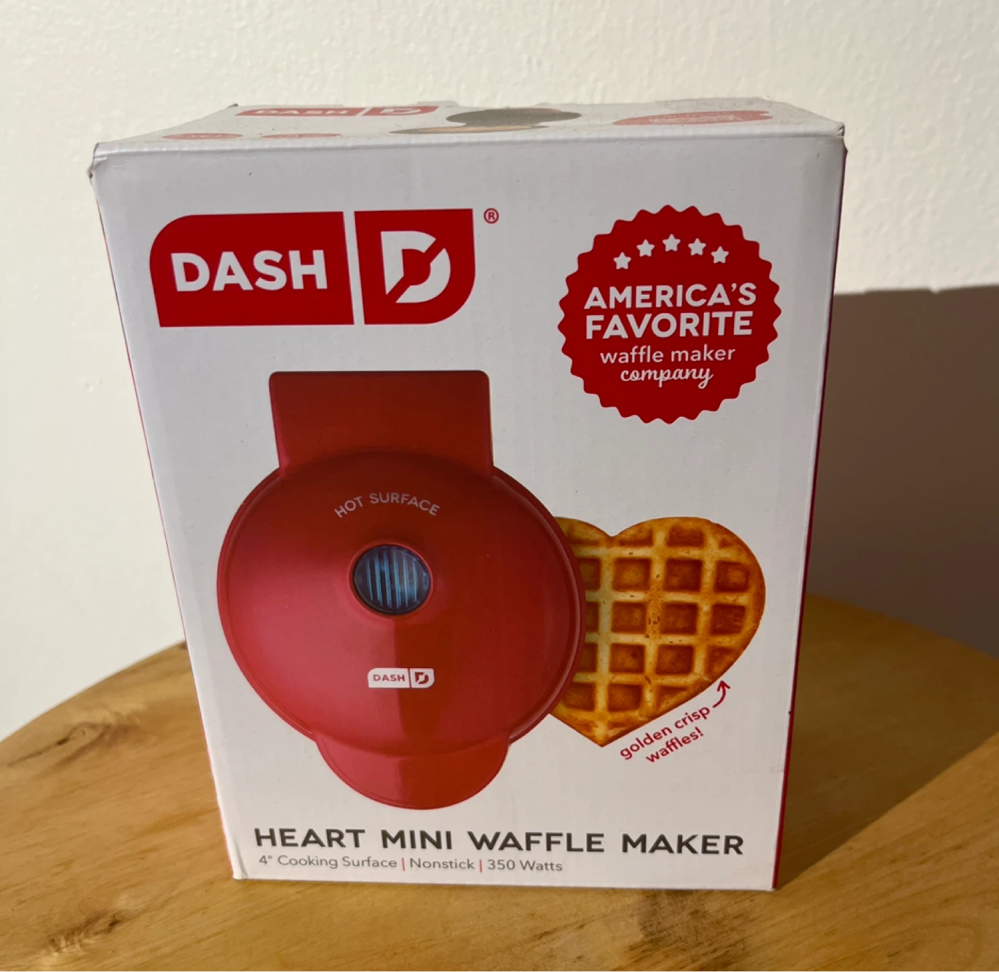 Dash Heart Mini Waffle Maker - Red