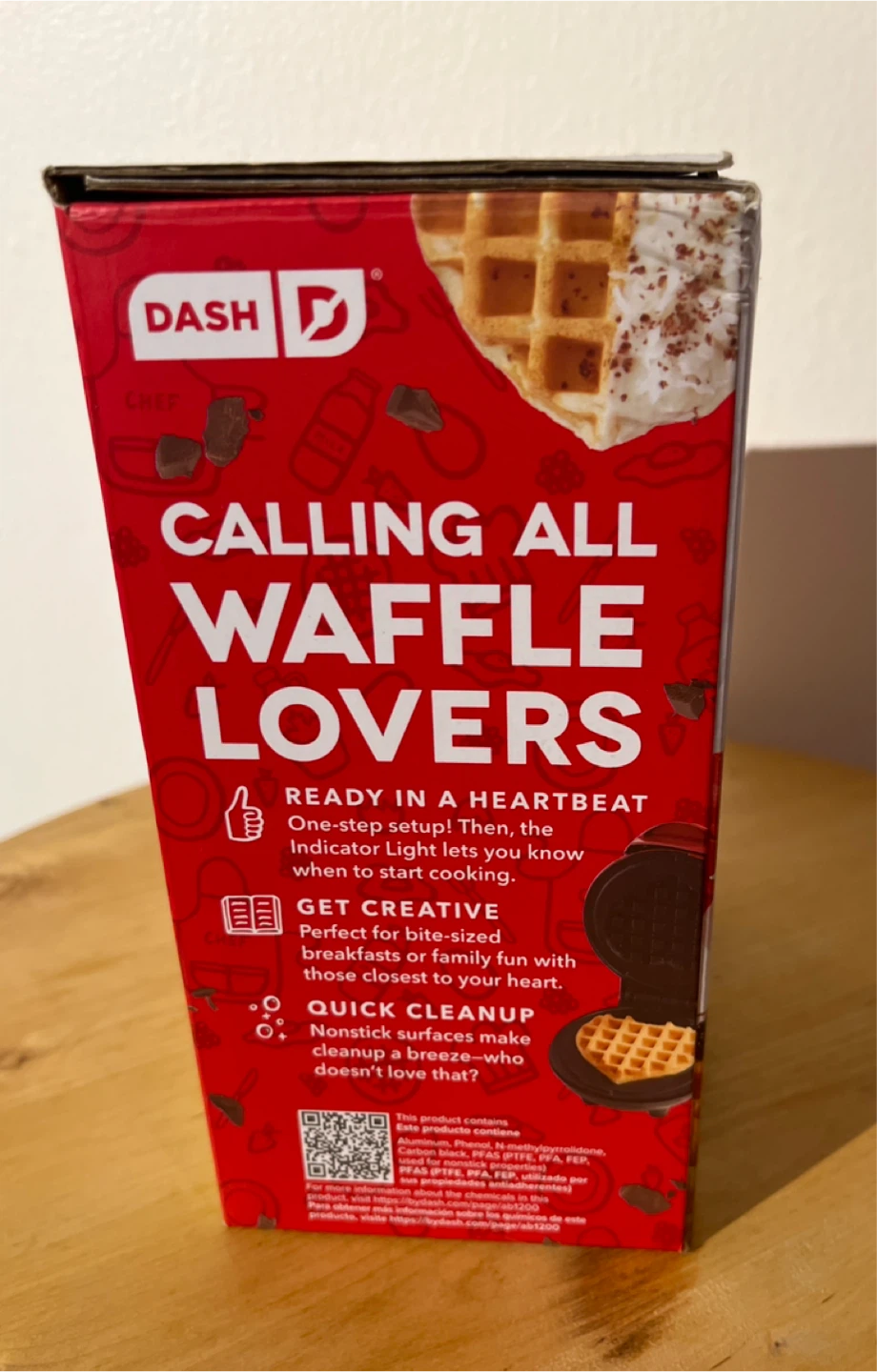 Dash Heart Mini Waffle Maker - Red - photo 4