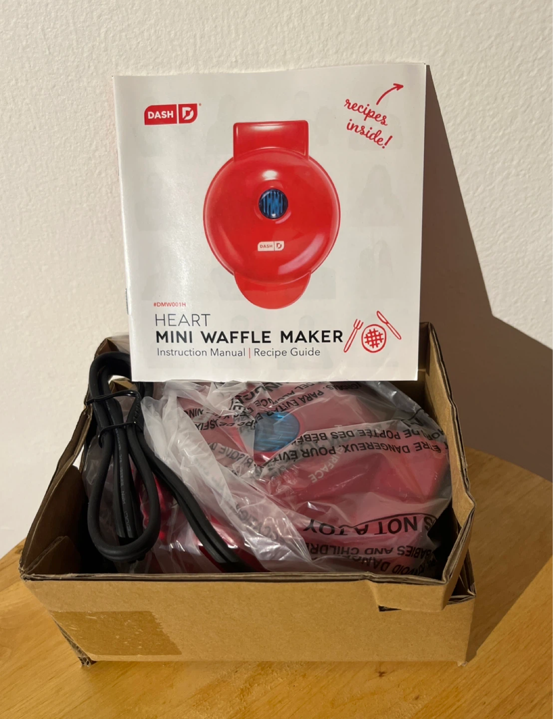 Dash Heart Mini Waffle Maker - Red - photo 5