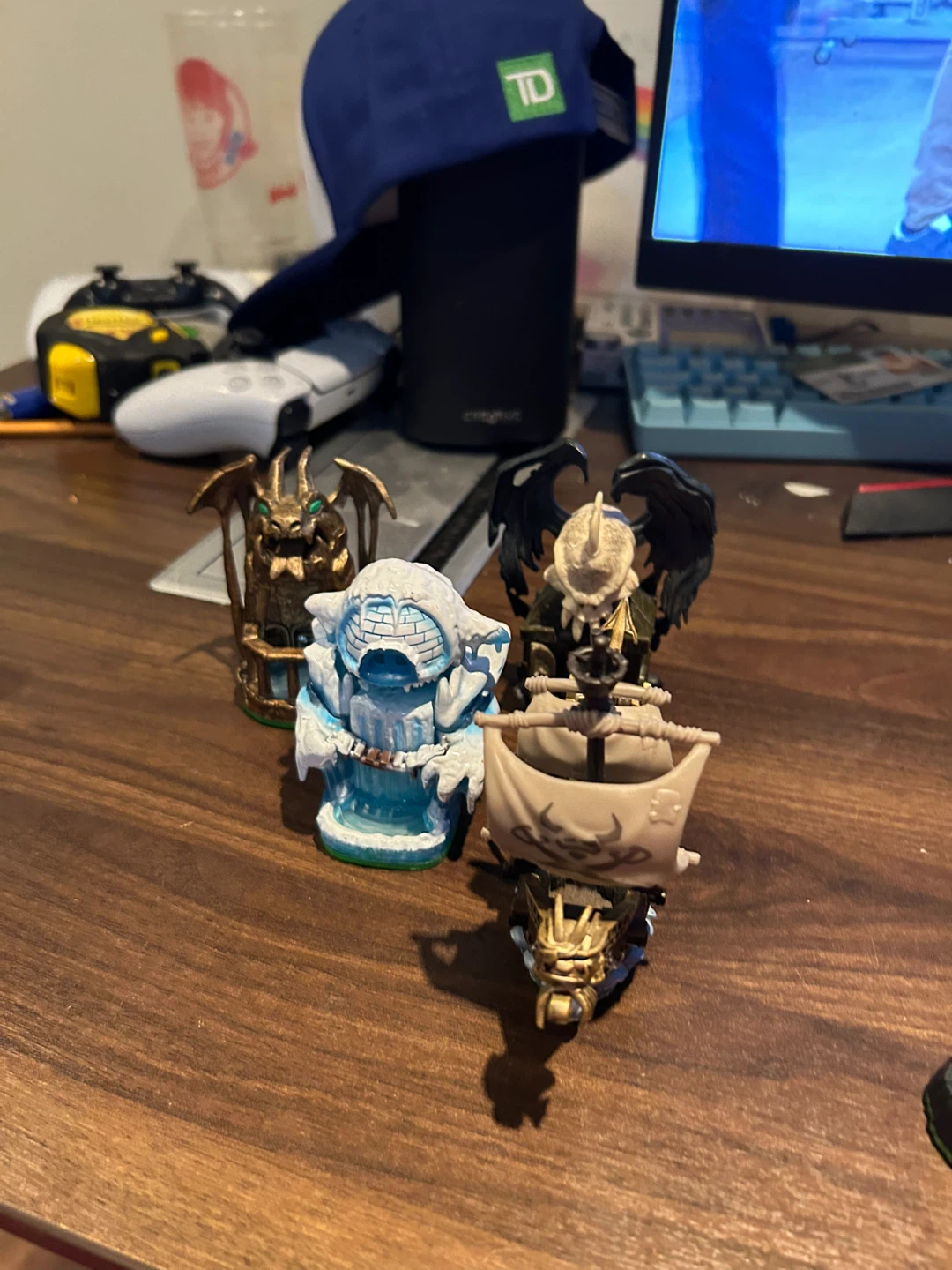 Skylanders Figures Lot - photo 4