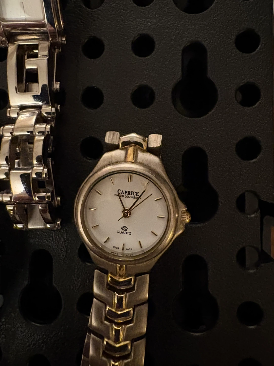 Caprice,guess, 1other Watch - Water Resist - photo 3