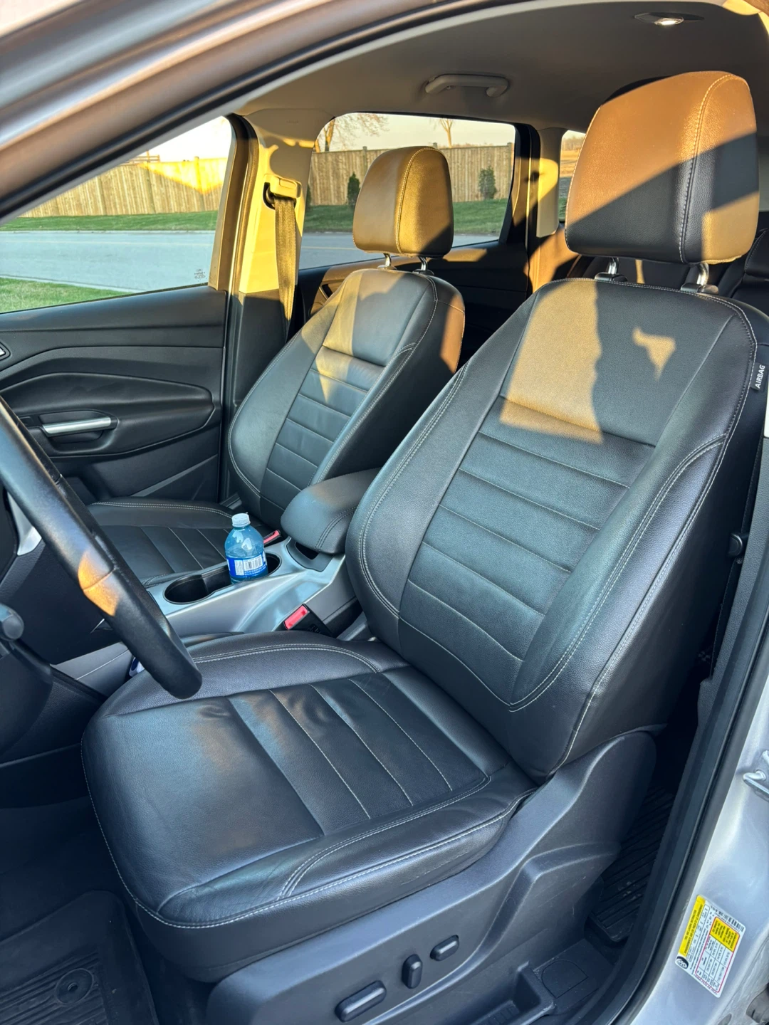 Silver Ford Escape SUV - photo 5