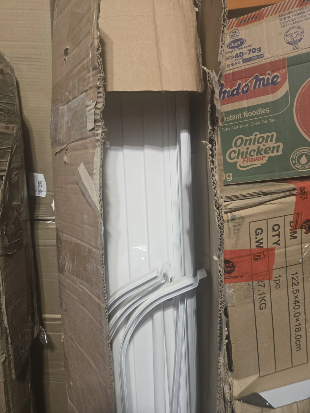 Vevor Metal Door Awning 60" x 42" - photo 3